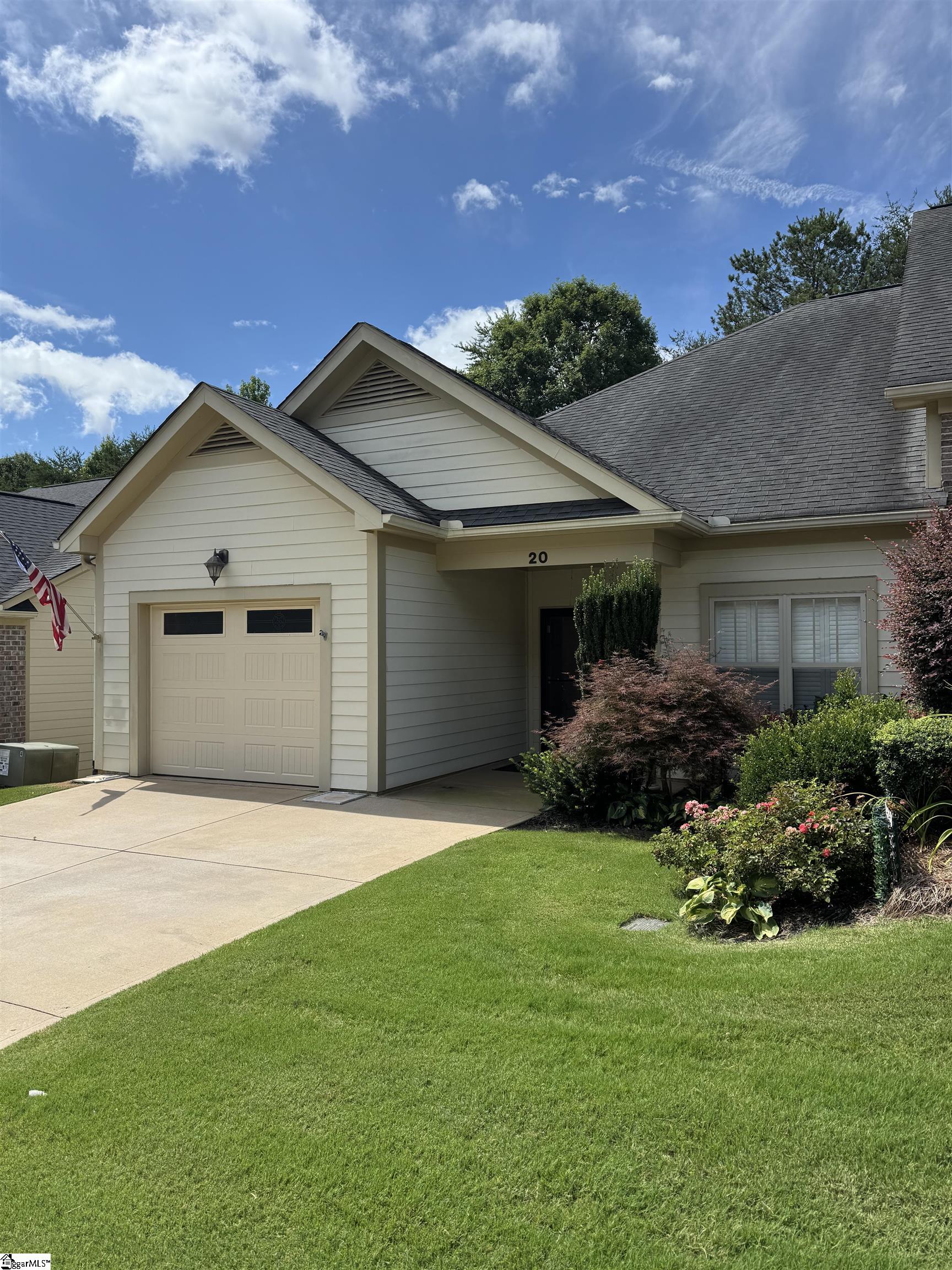 20 Shady Hollow Lane — photo
