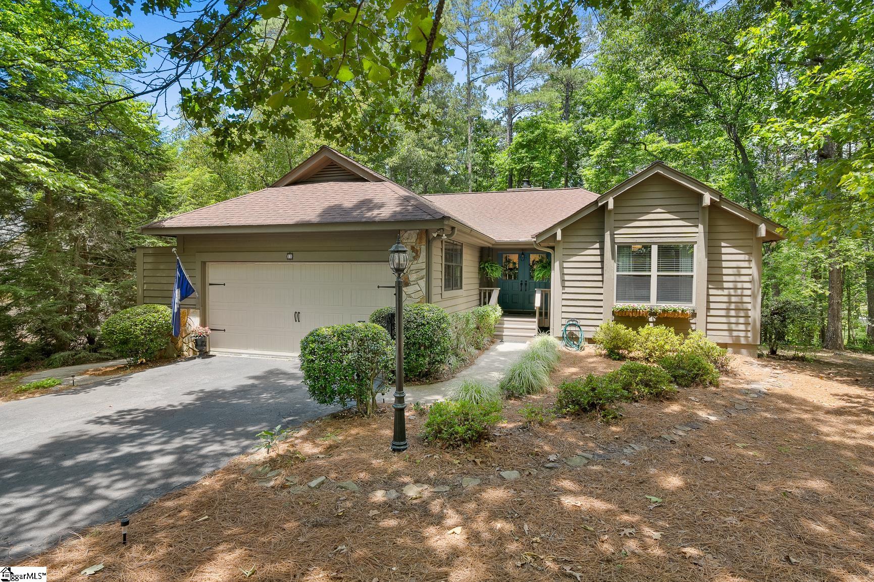 11 Pine Garden Way Drive — photo