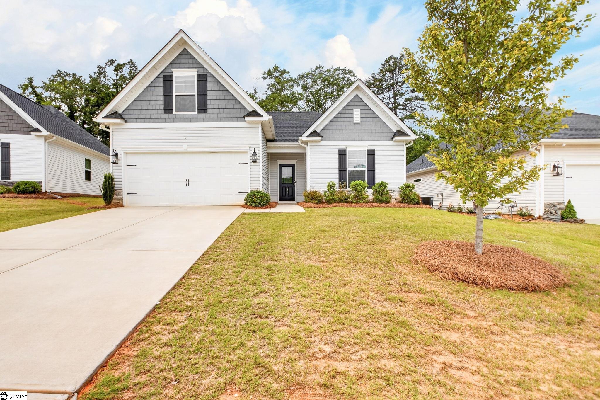537 Clairbrook Court — photo