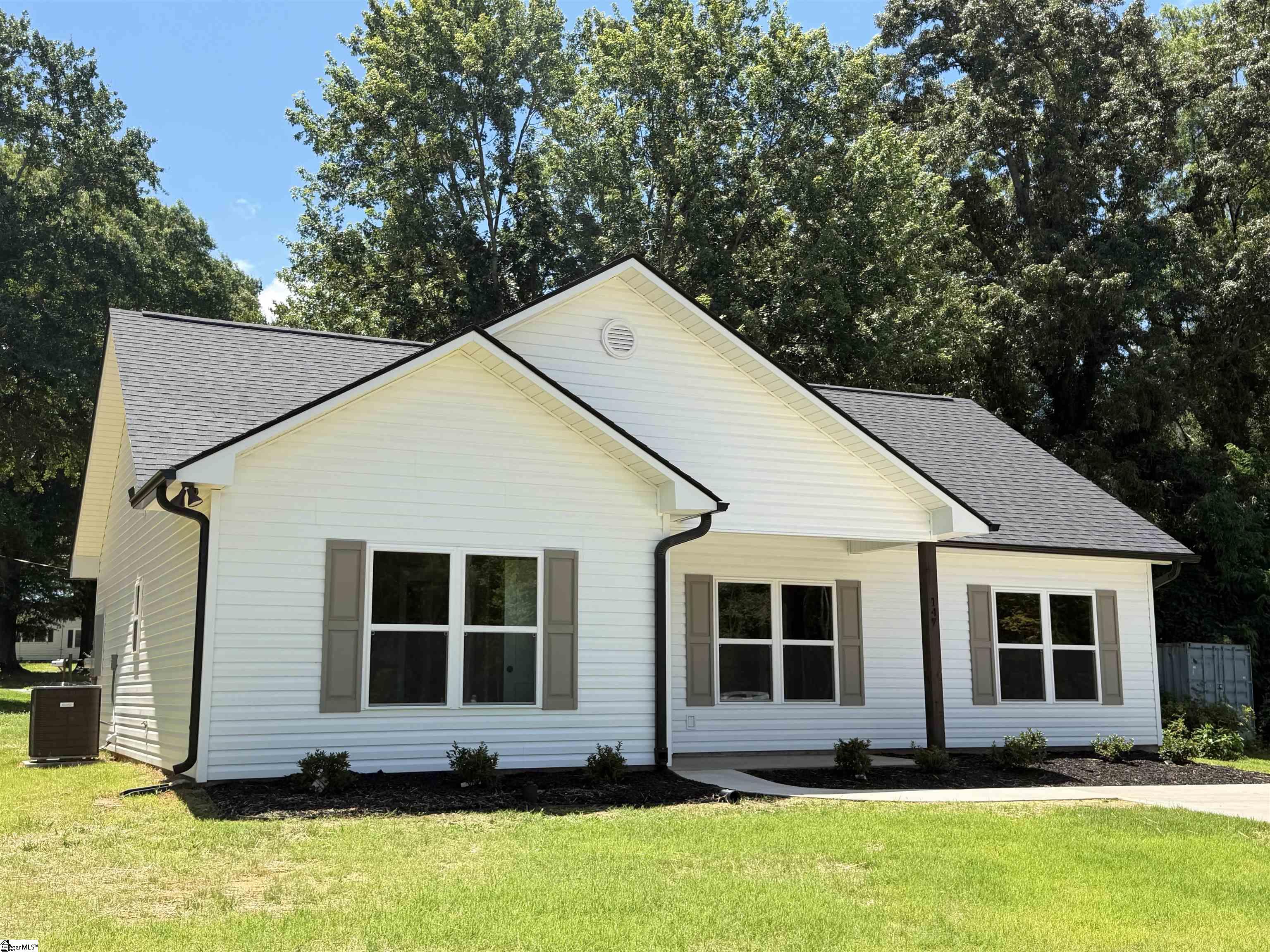147 Stevenson Drive — photo