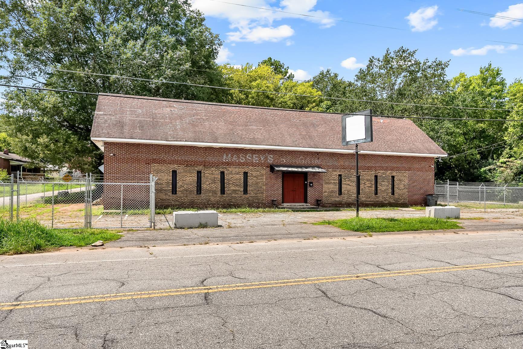 1804 S Mcduffie Street — photo