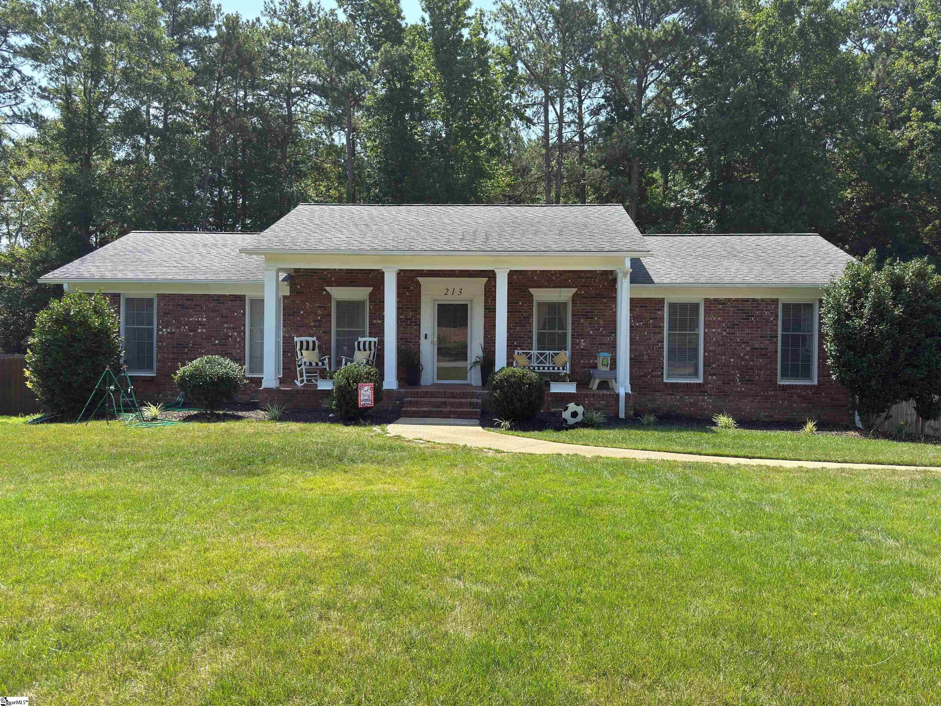 213 Briarwood Drive — photo