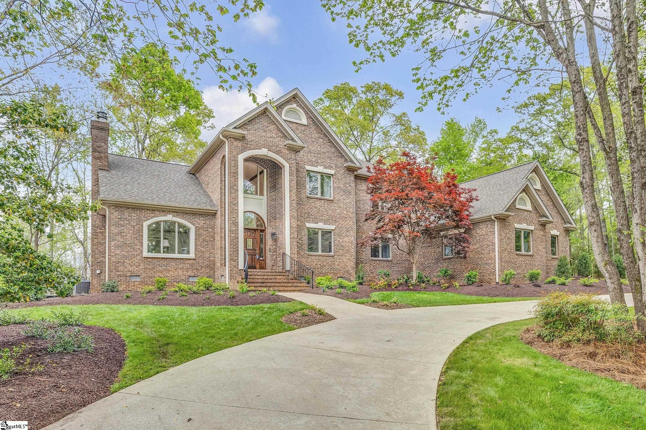 116 Sleepy Hollow Lane — photo