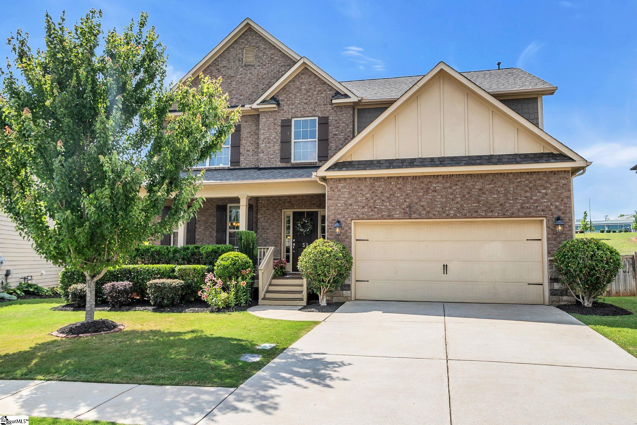 31 Wood Hollow Circle — photo