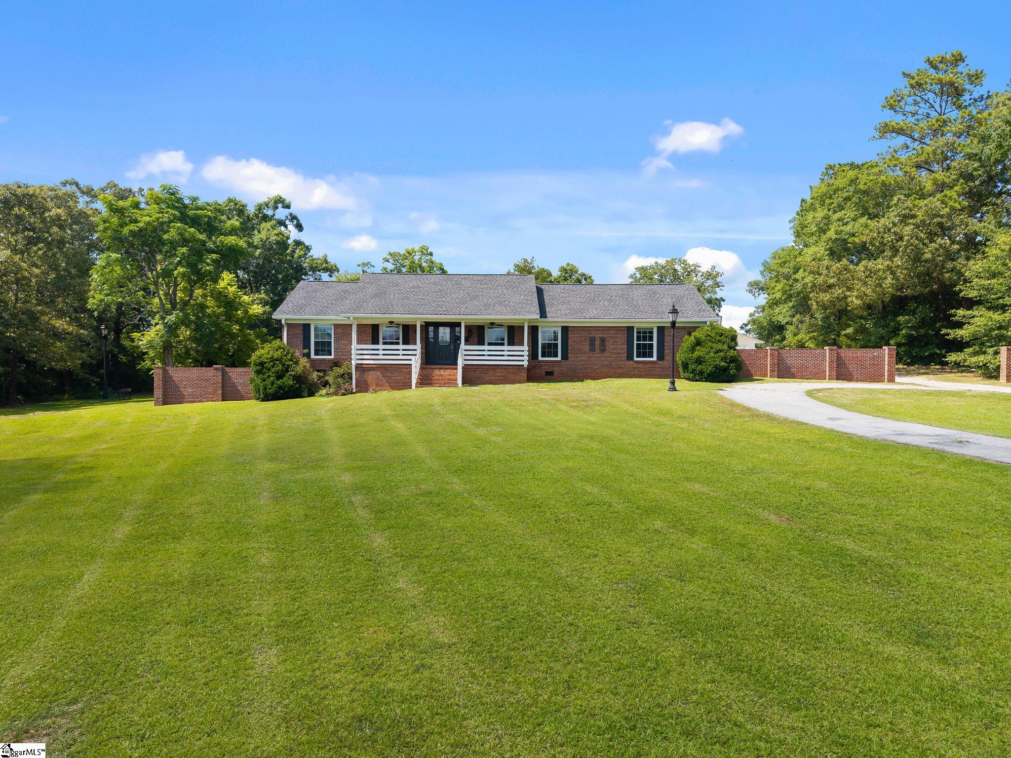 623 W Ridgeway Drive, Honea Path, SC 29654 — photo 2