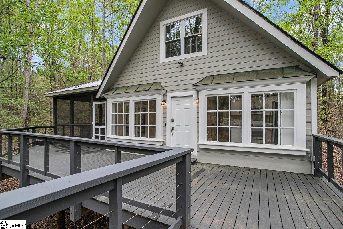 110 Pine Ridge Drive — photo