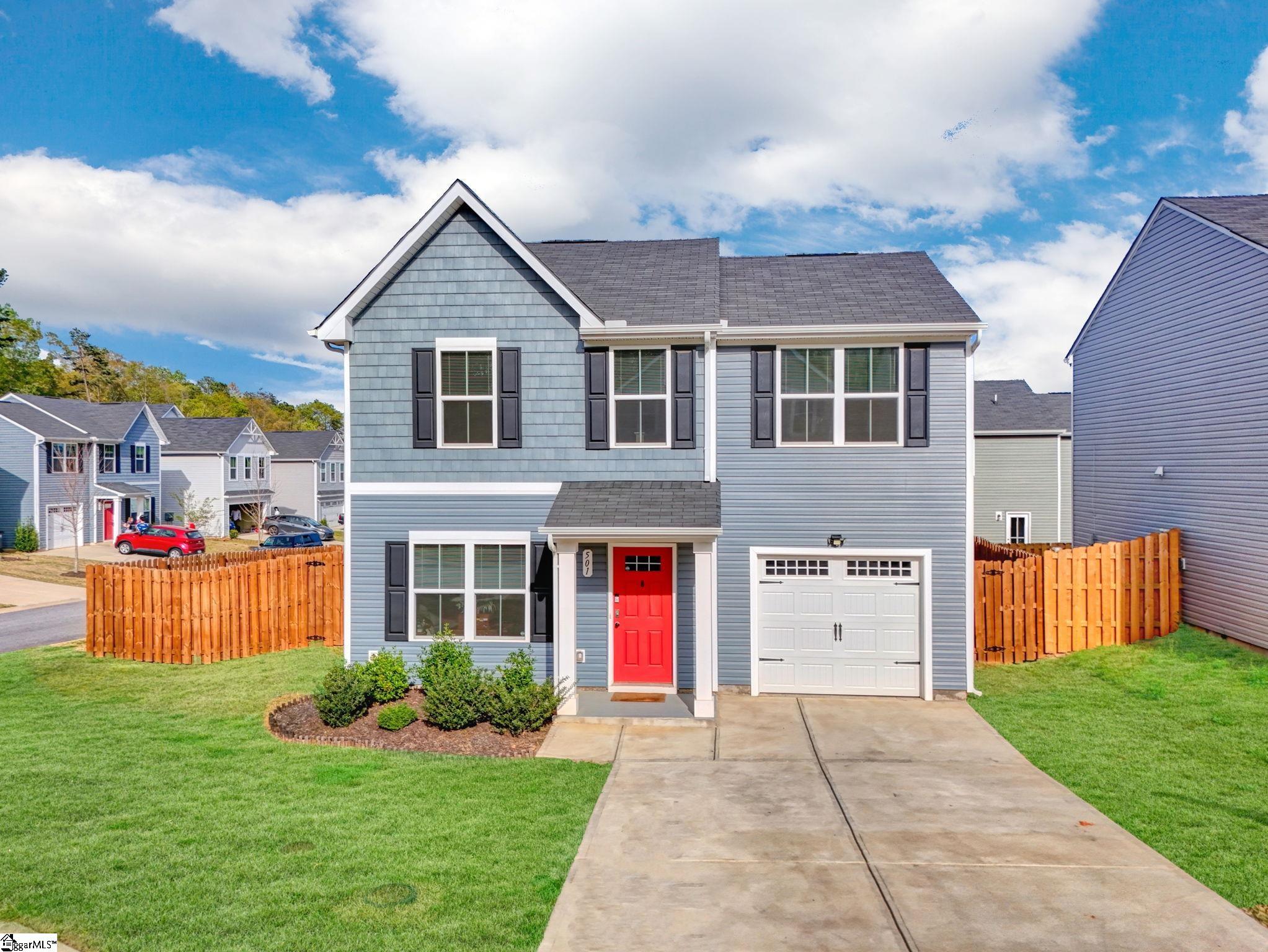 501 Mills Hill Way — photo
