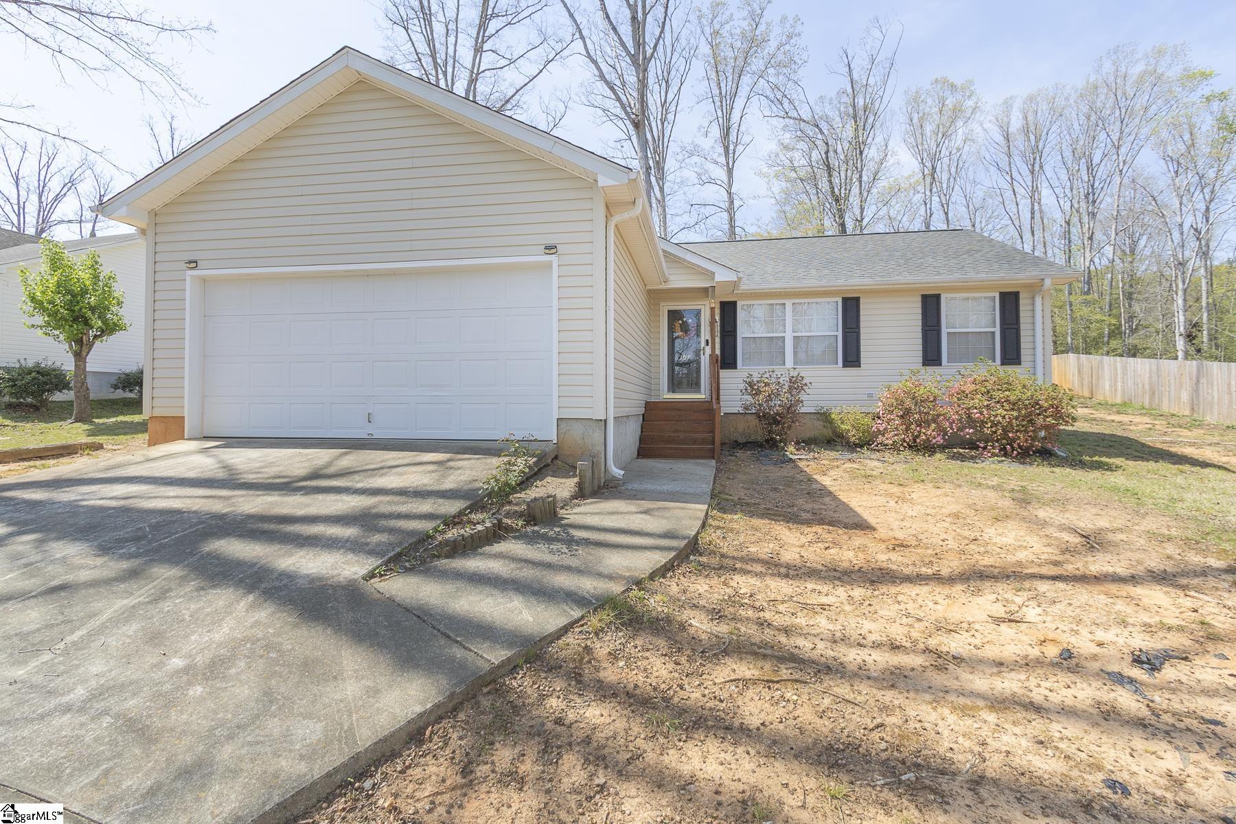 107 Brookside Circle — photo