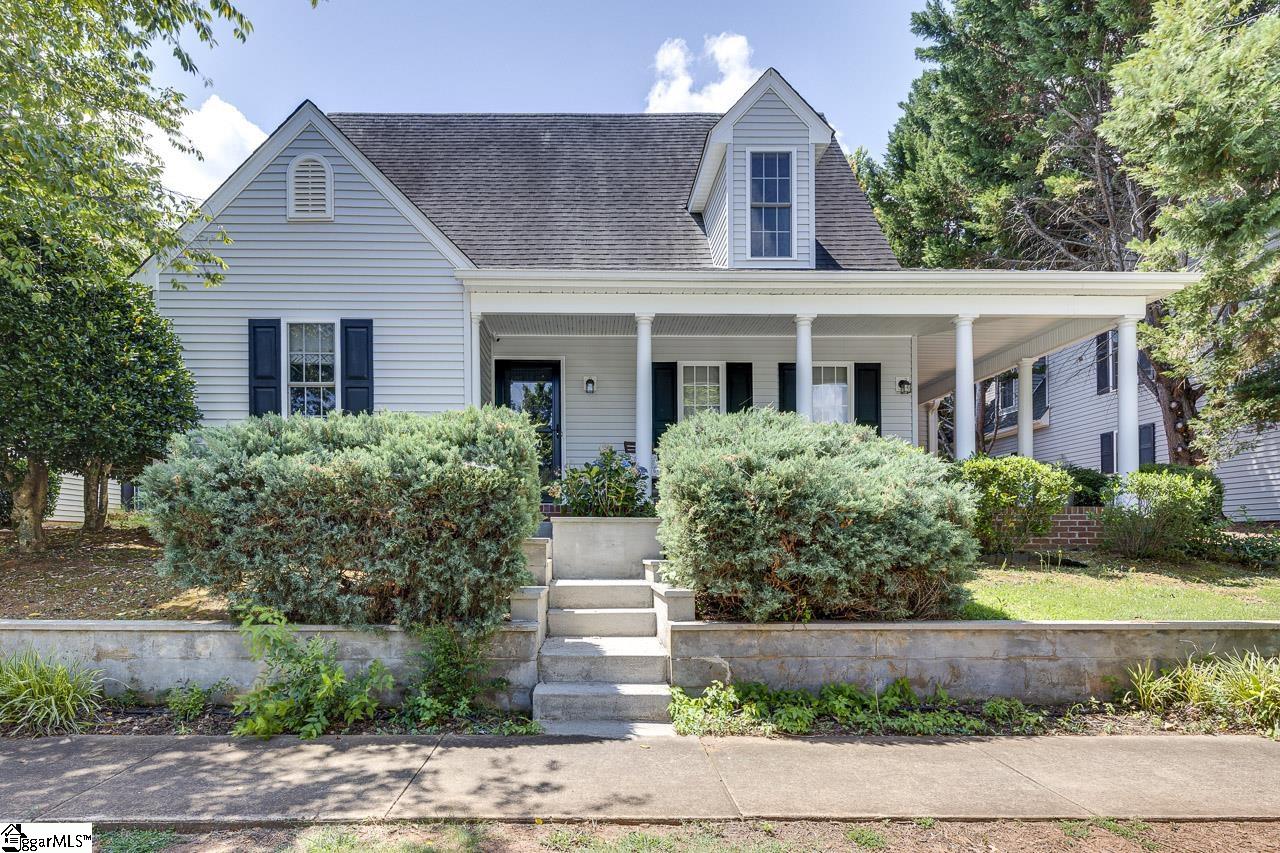 1010 Meehan Way — photo