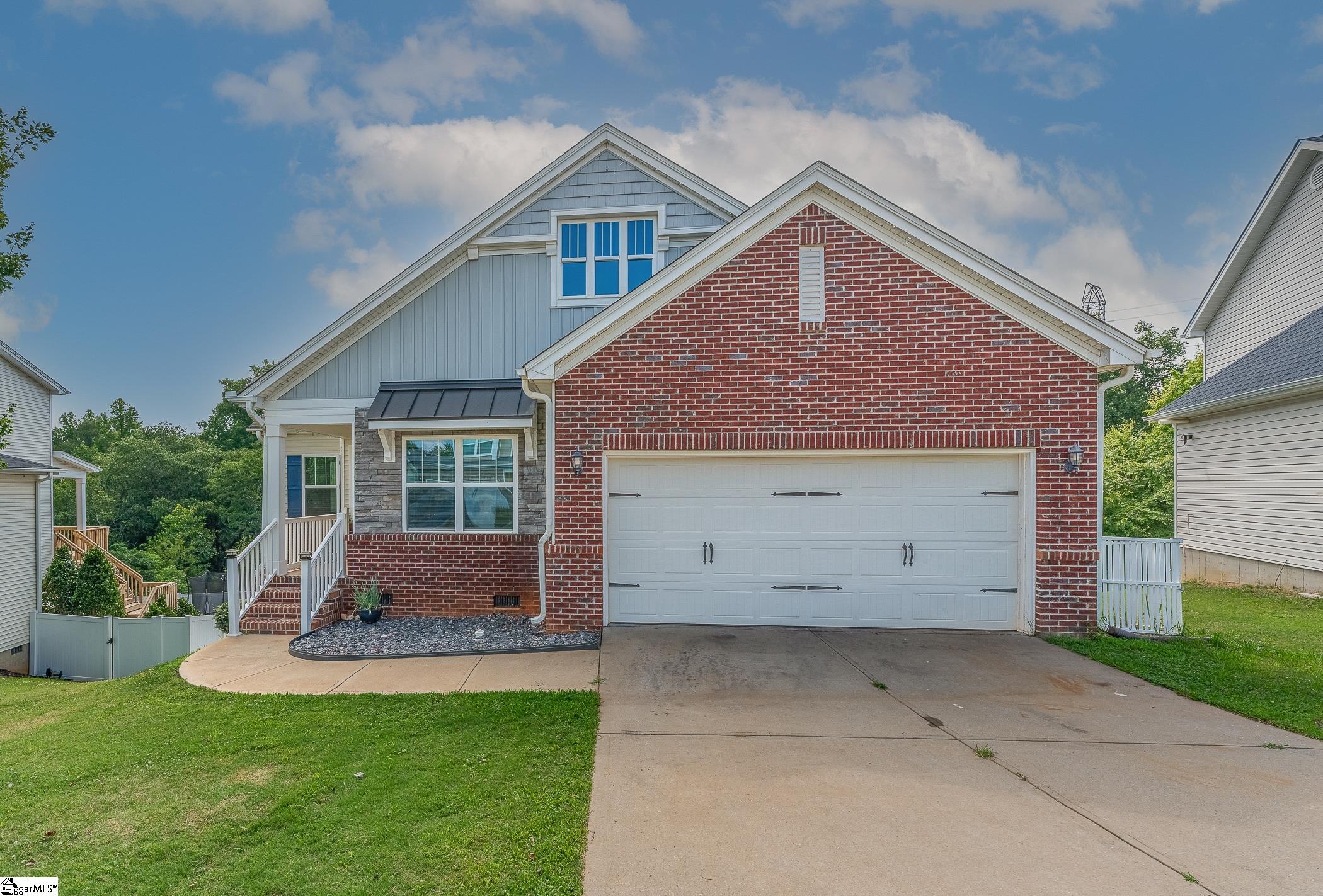 240 Rivers Edge Circle — photo