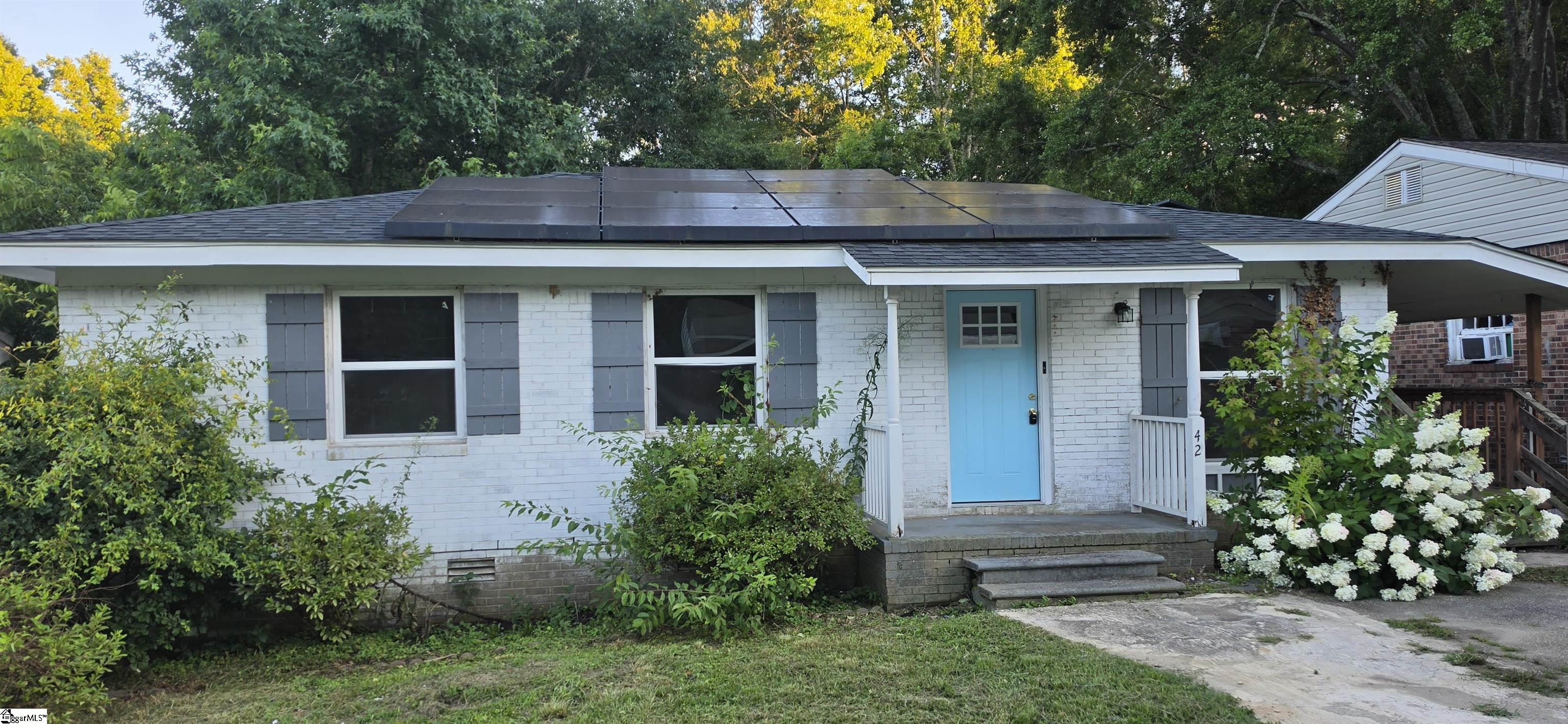 42 Shady Lane — photo