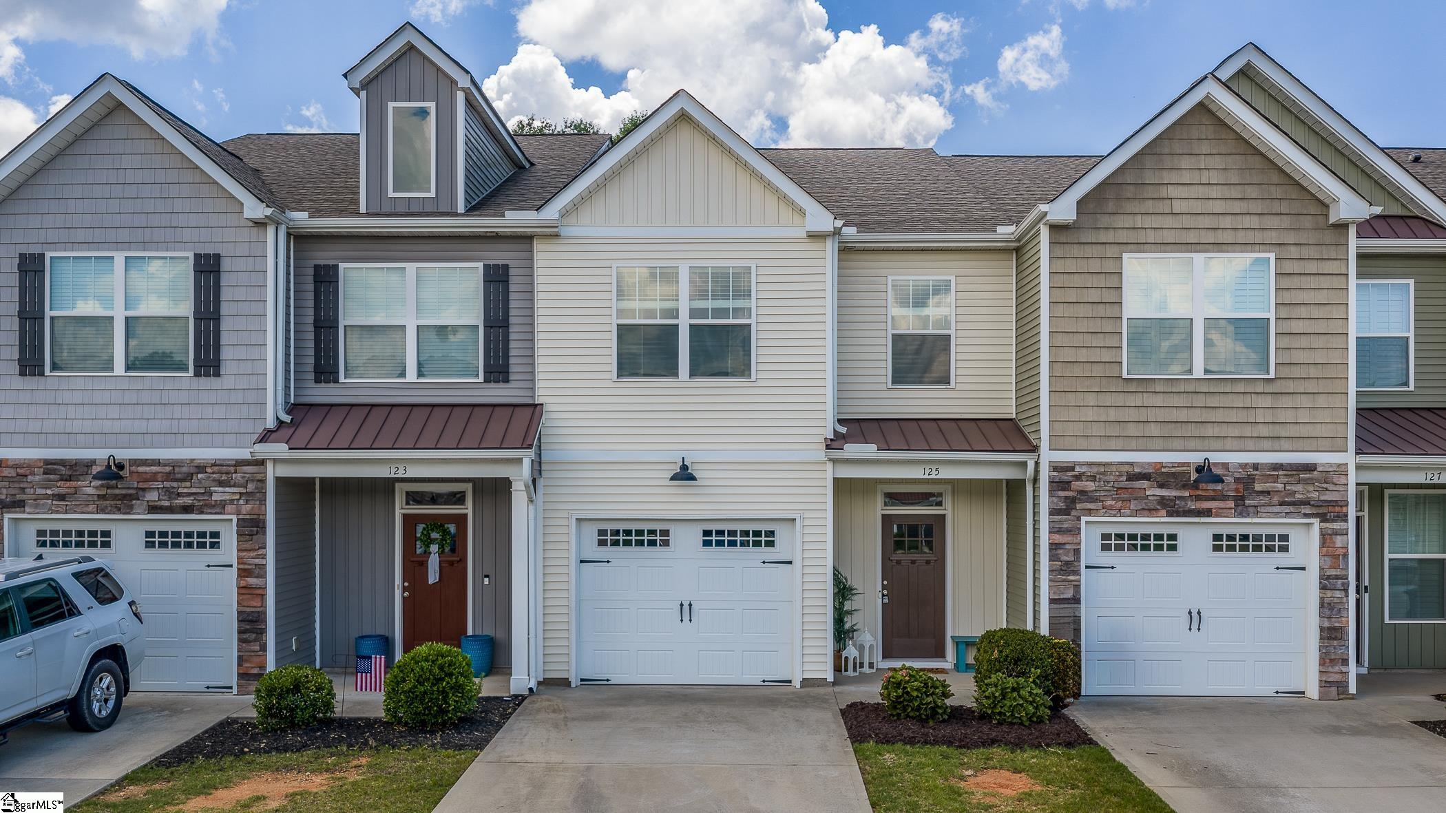125 Rushing Creek Lane — photo