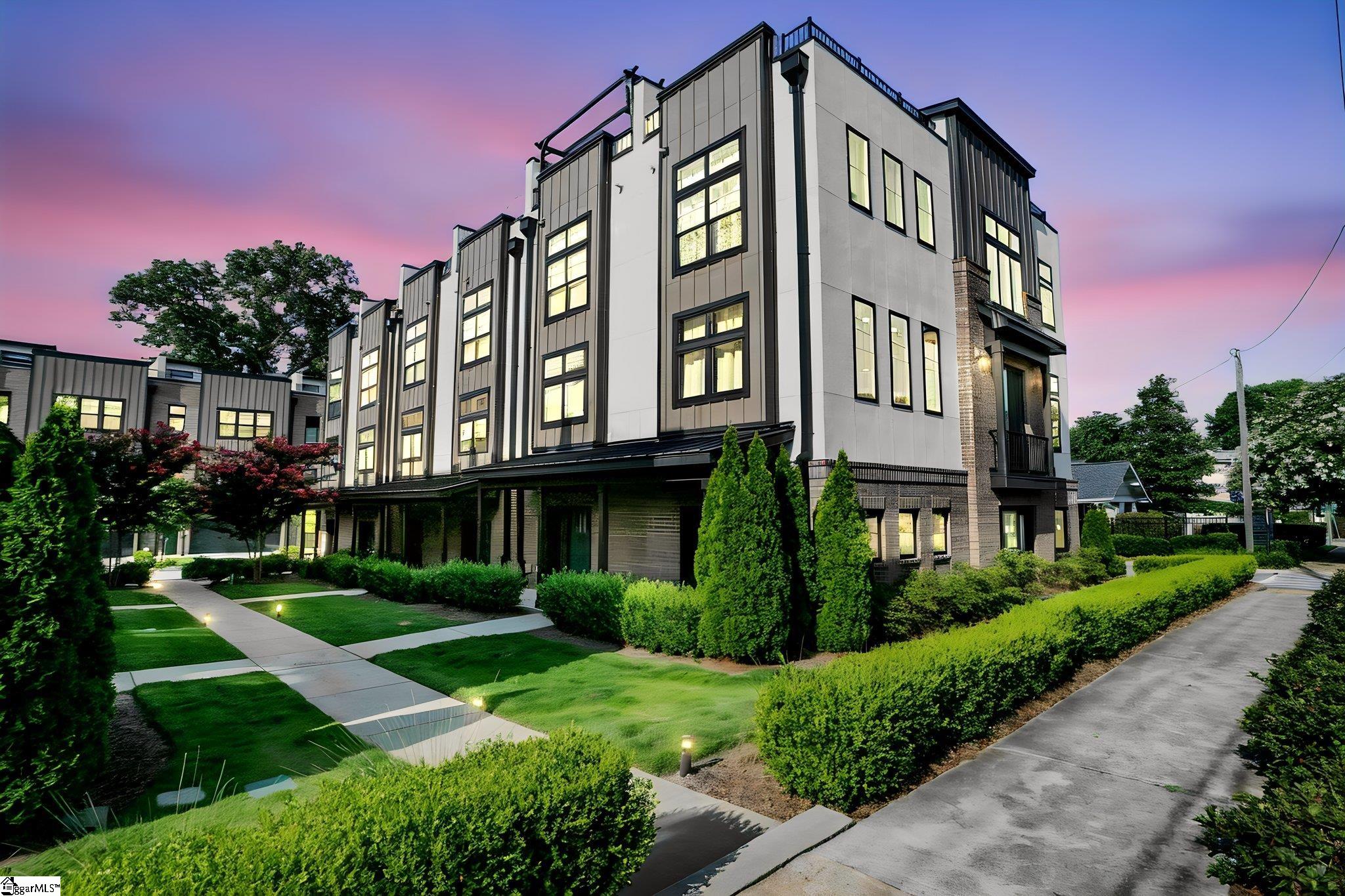 121 W Stone Avenue Unit 6 — photo