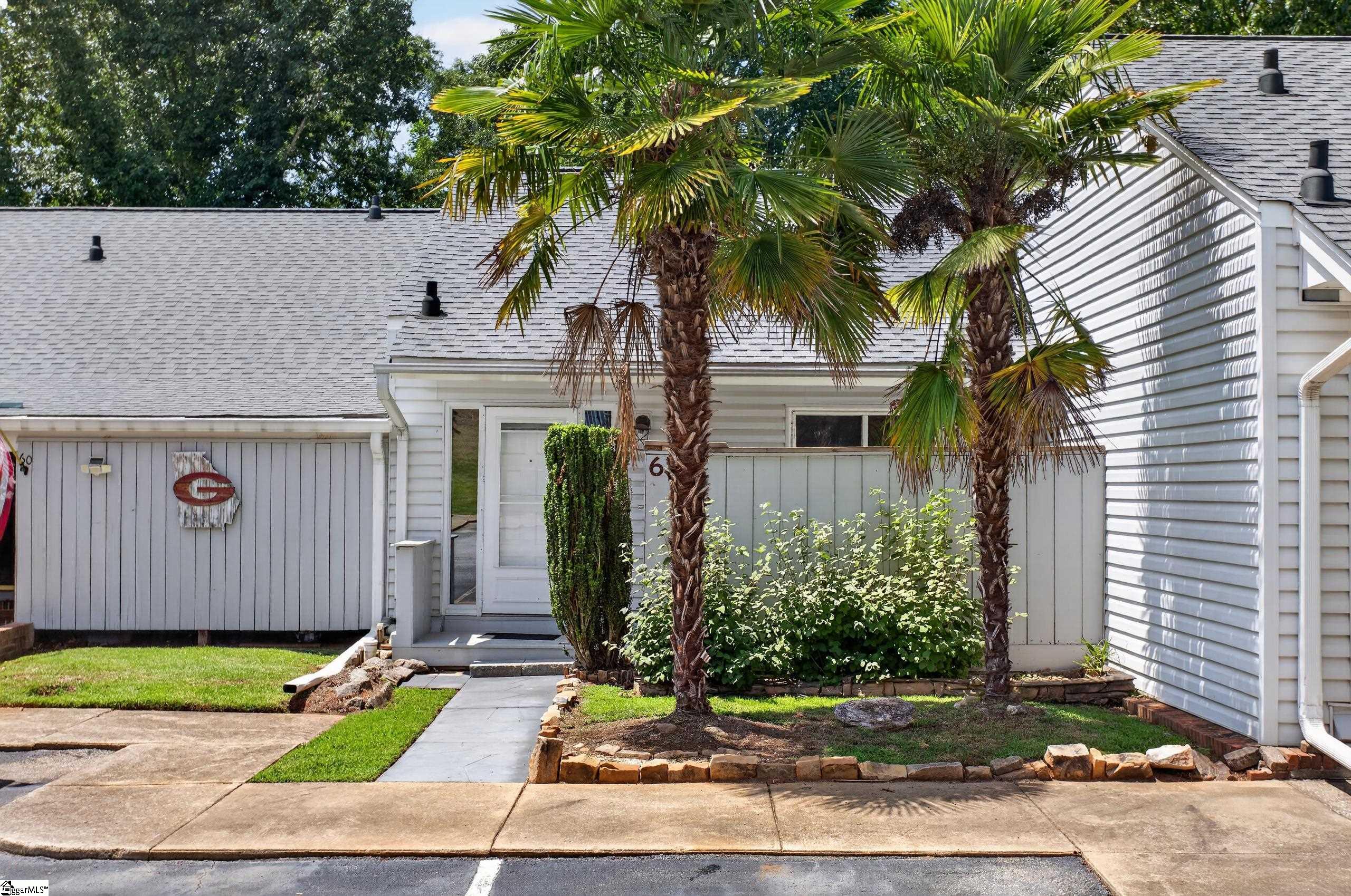 61 Topsail Court — photo