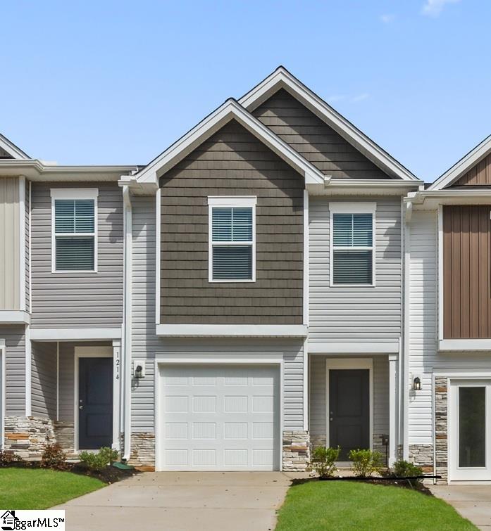 1411 Chesapeake Lane — photo