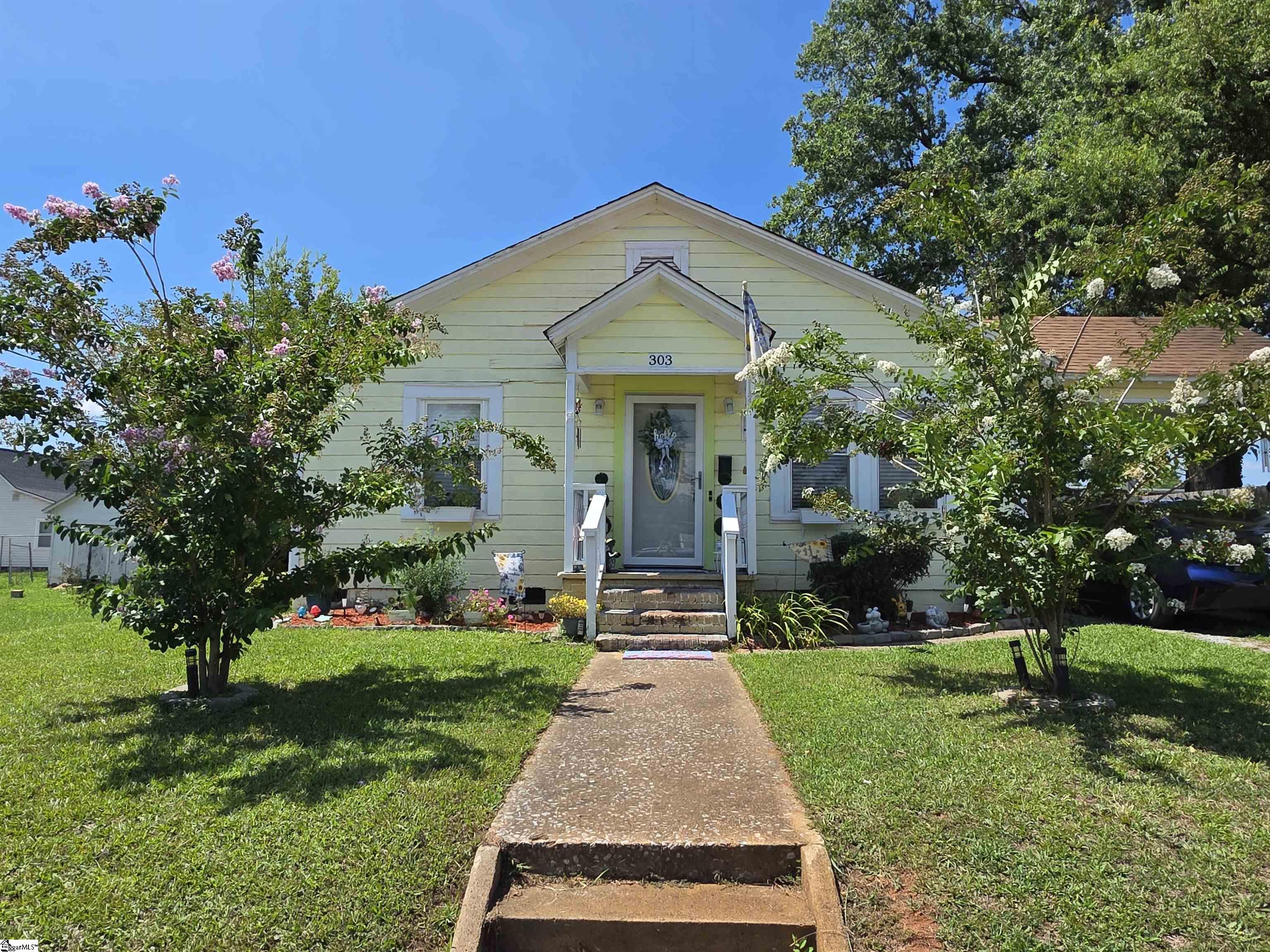 303 Poplar Street — photo