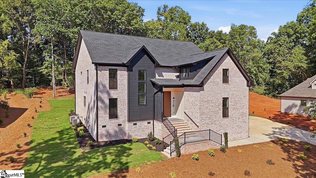 318 Bouldercrest Court — photo