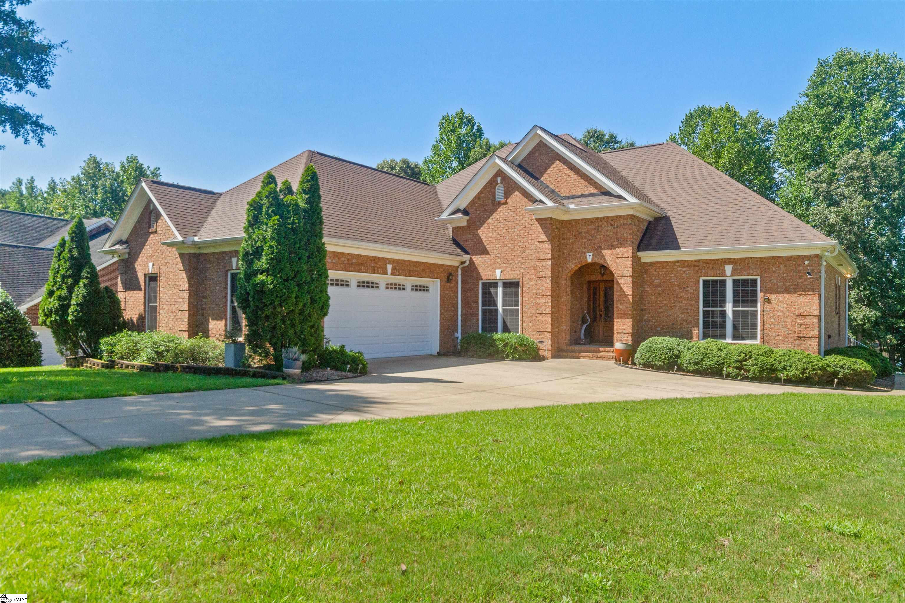 Home in Inman, SC 29349 — photo 2