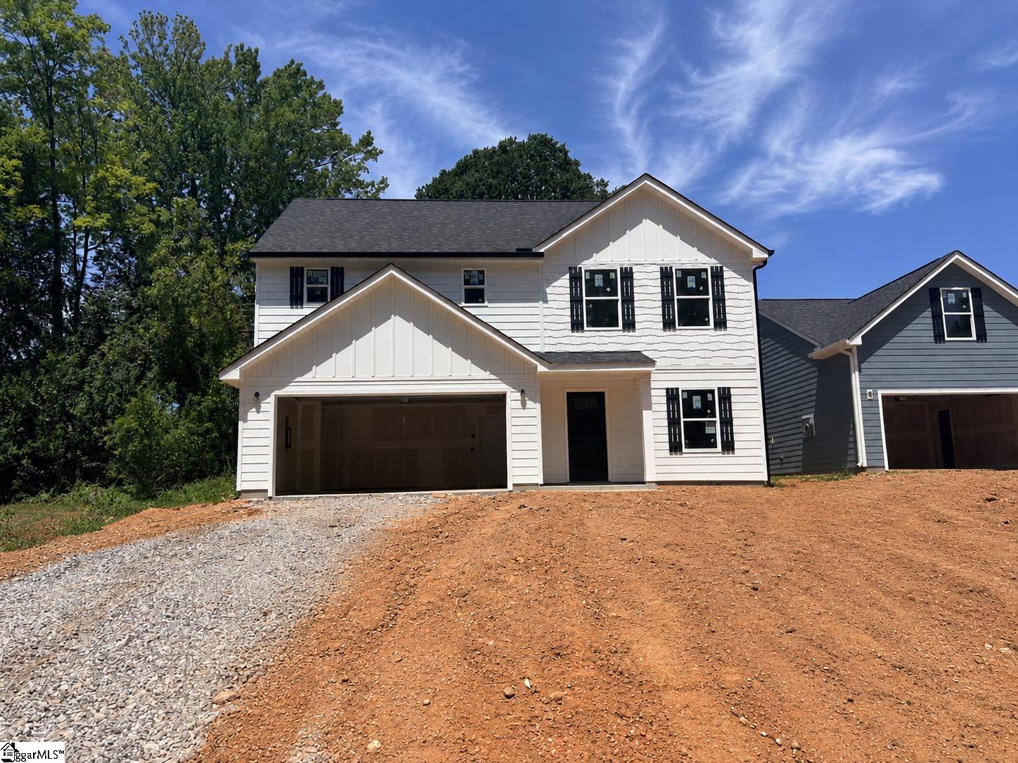 405 Lake Circle Drive — photo