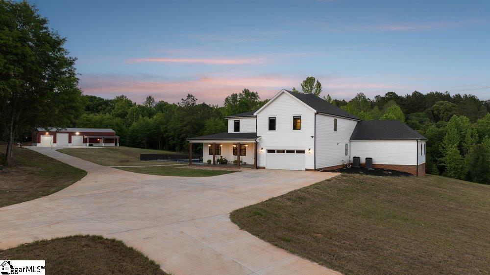 2196 Stewart Dairy Road — photo