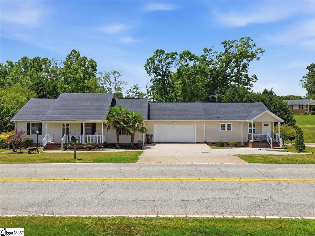 707 Reid School Road — photo