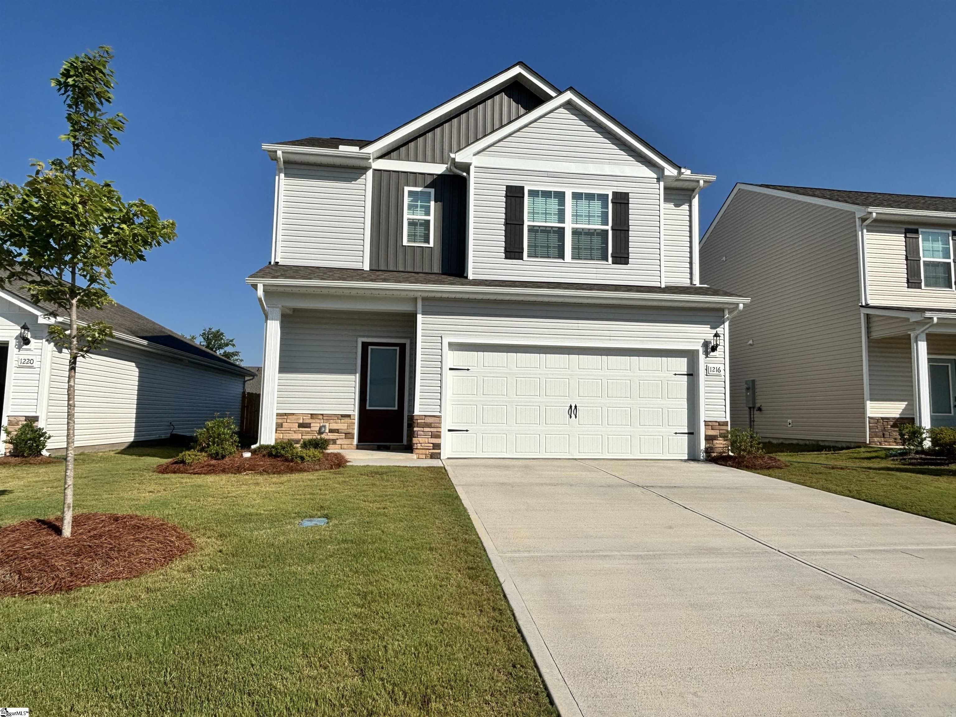 1216 Crested Iris Street — photo