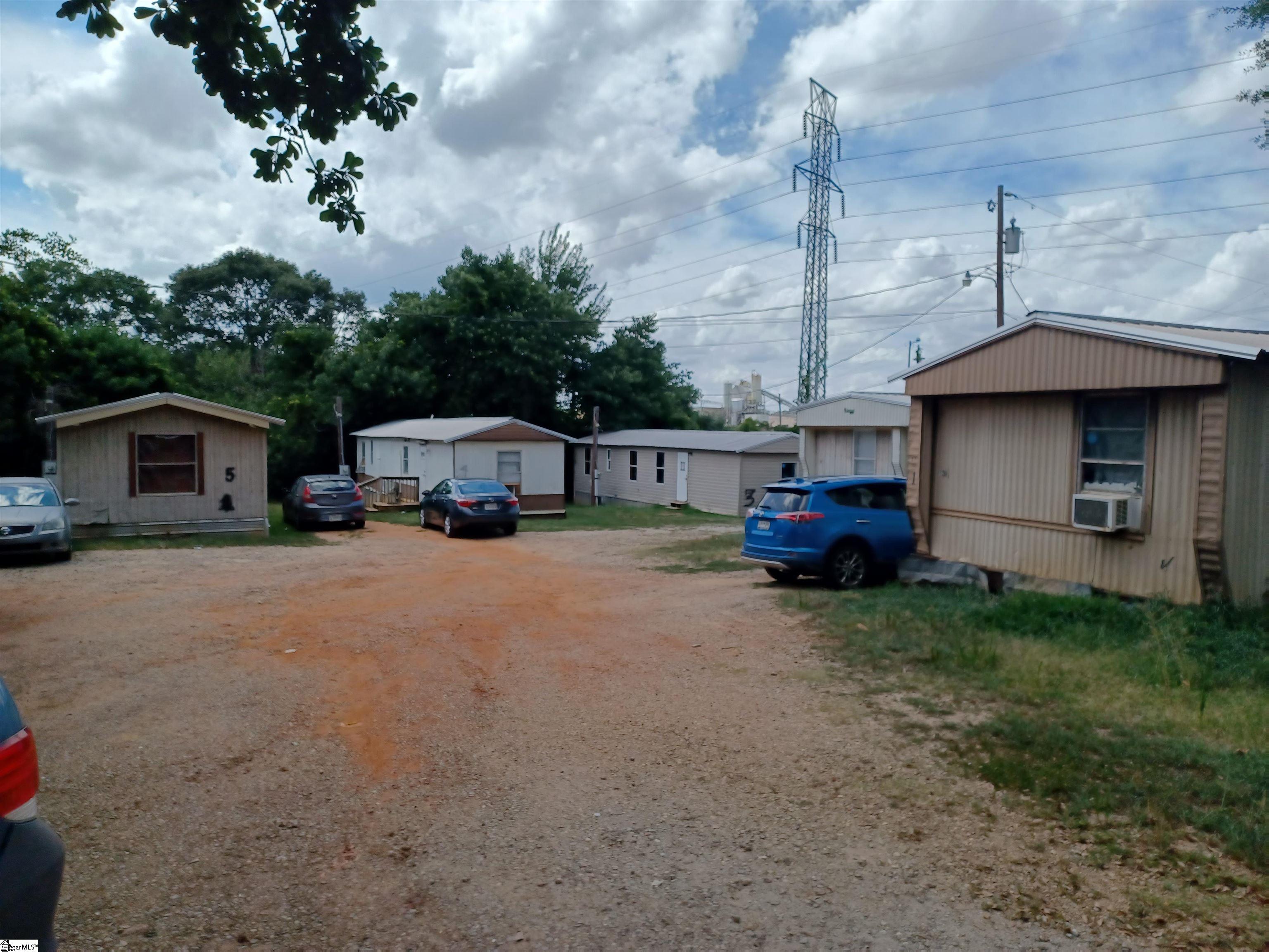 1,2,3,4,5 Rosie Court — photo