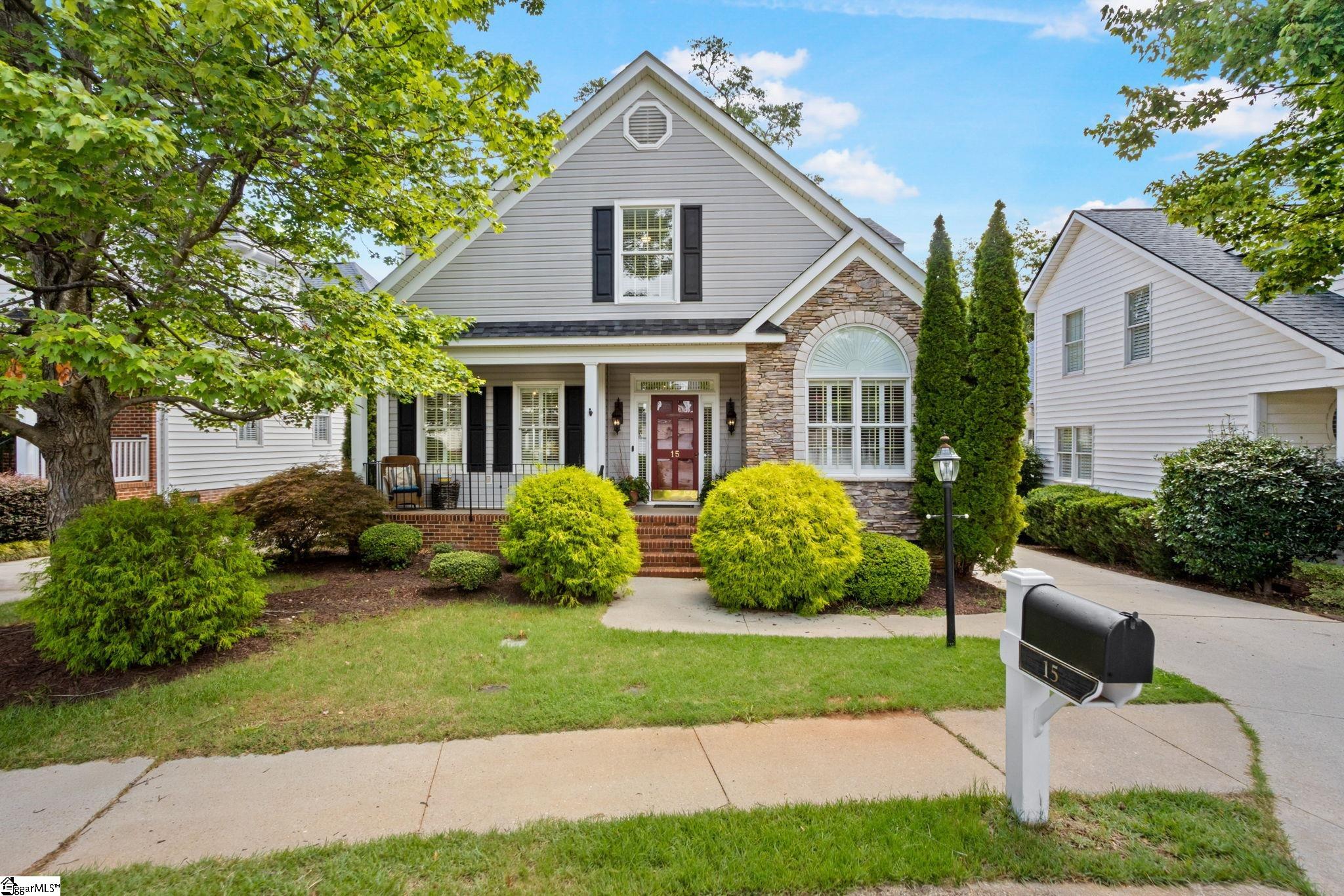 15 Crabapple Court — photo