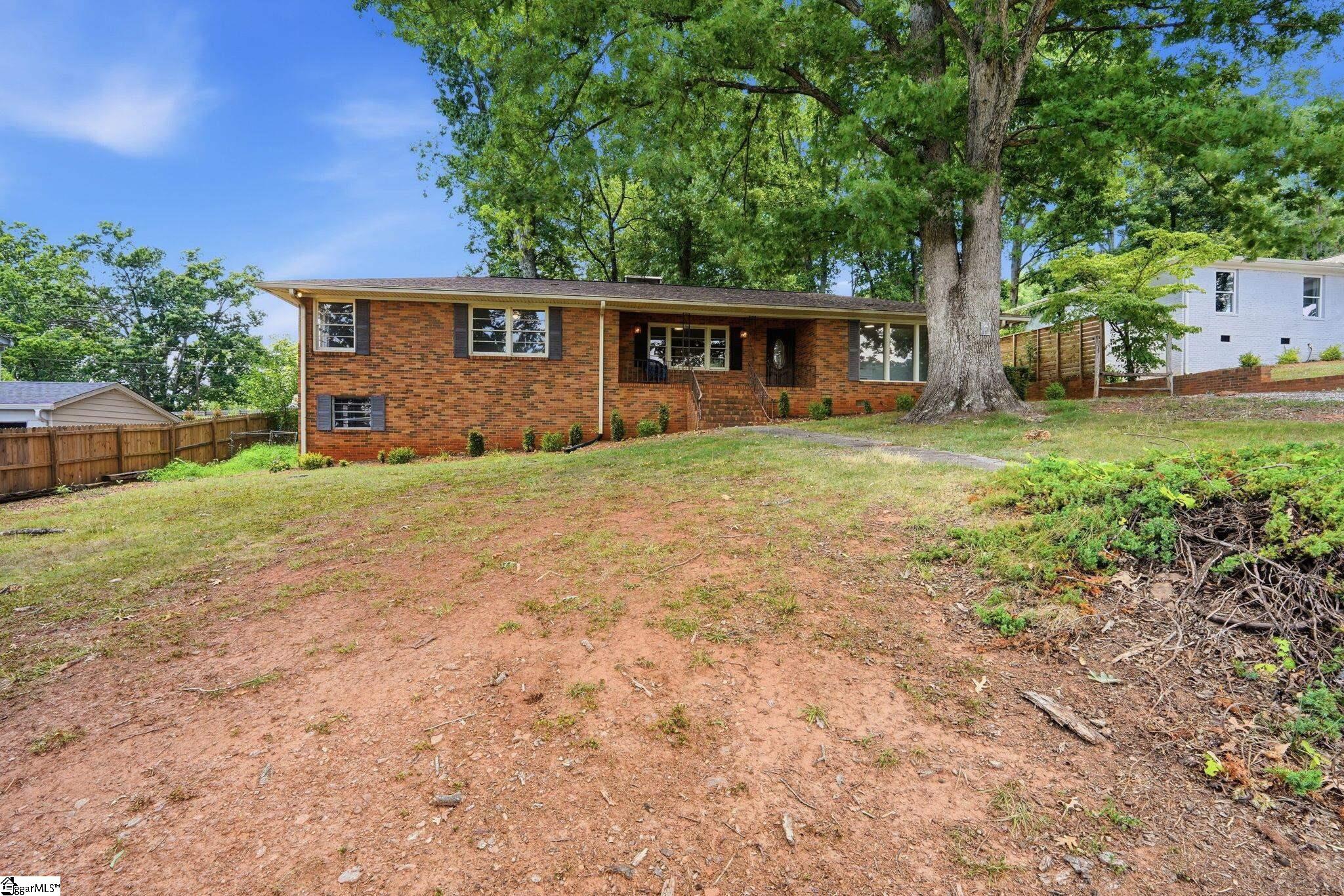109 Club View Drive — photo
