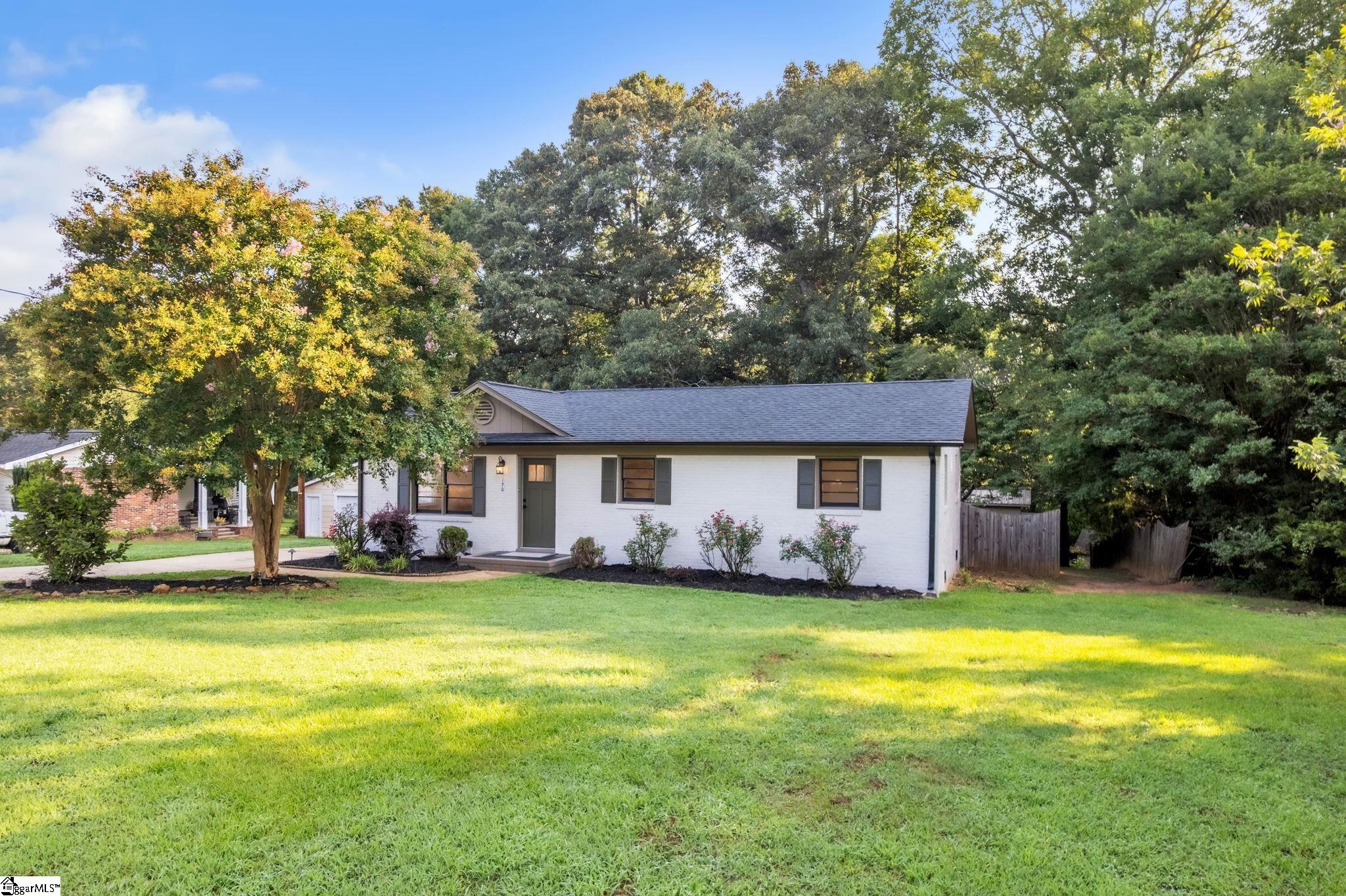 170 Oak Hill Drive — photo
