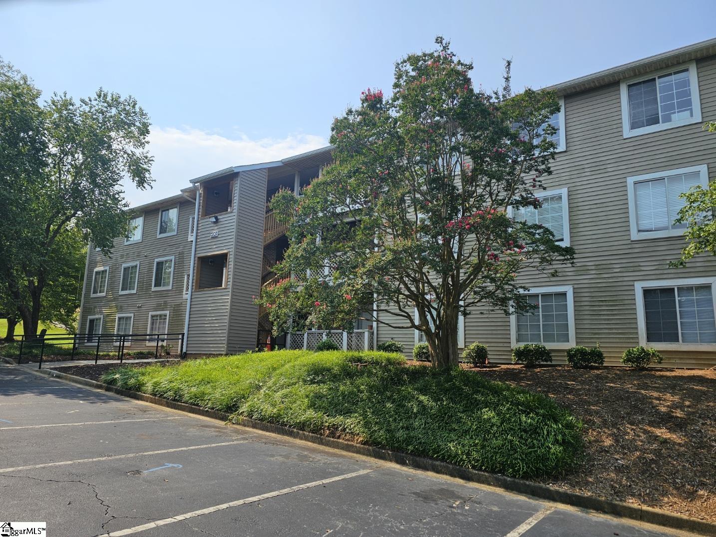 220 Elm Street Unit 434 — photo