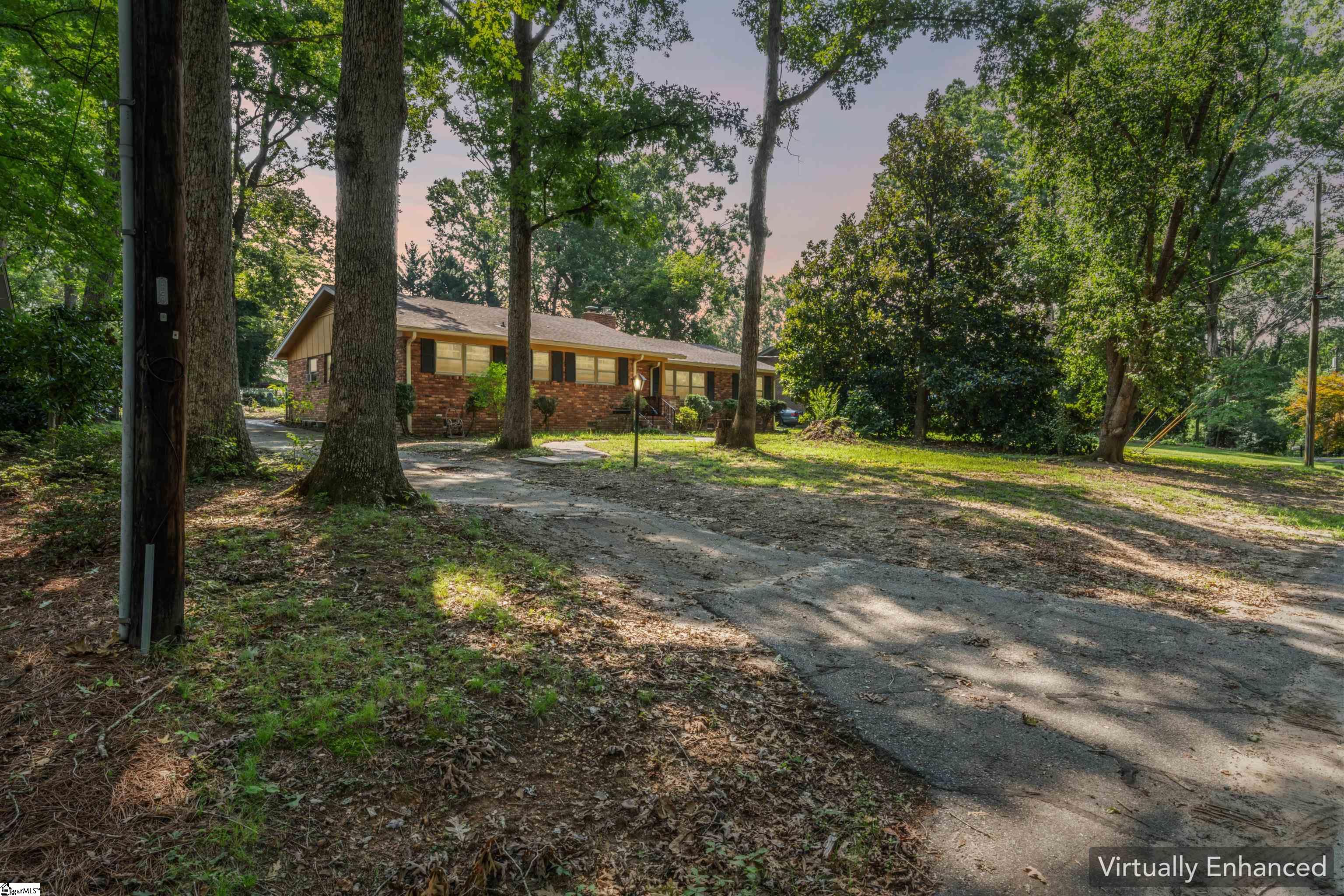 213 Dellrose Circle — photo