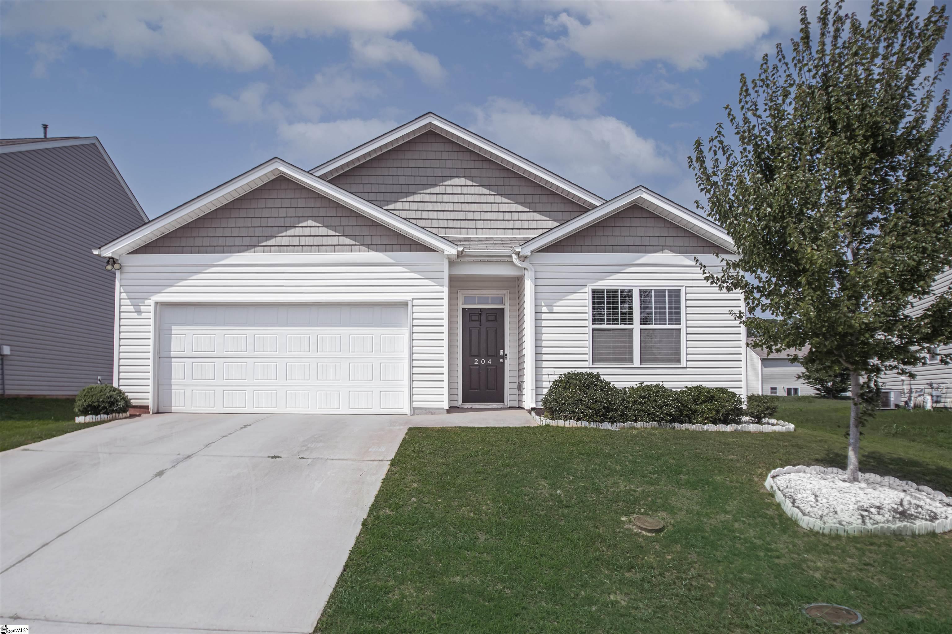 204 Sweetgrass Lane — photo