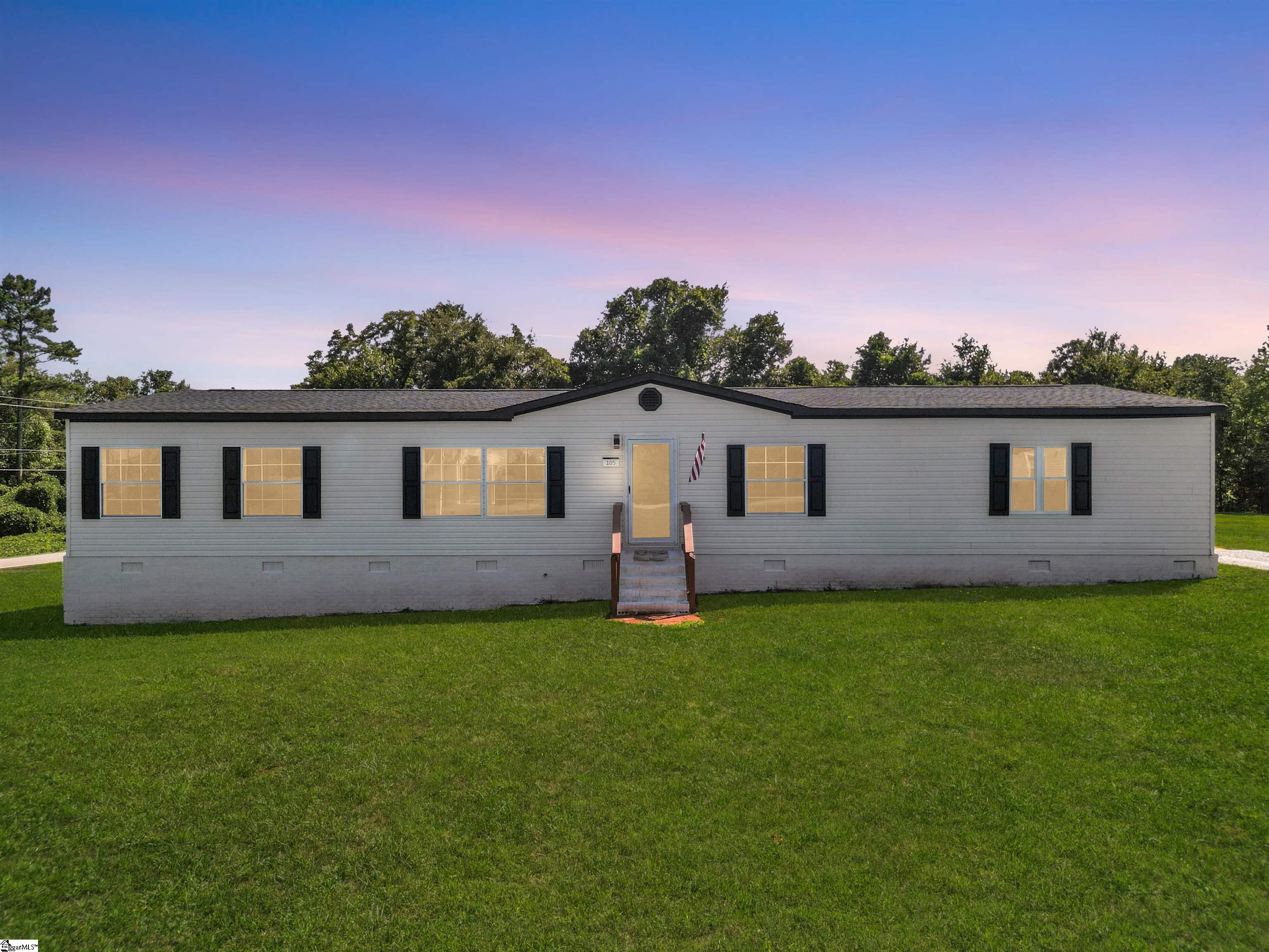 105 Mallard Lane — photo