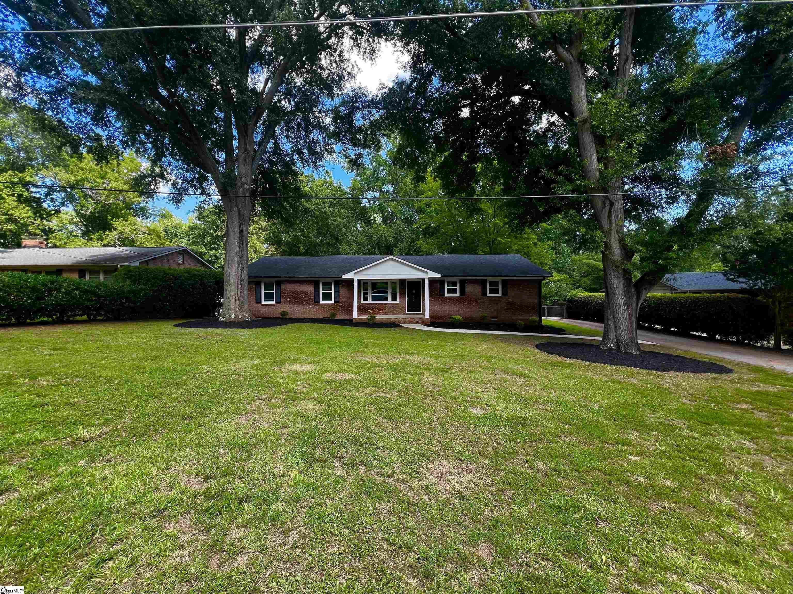 141 Russell Street — photo