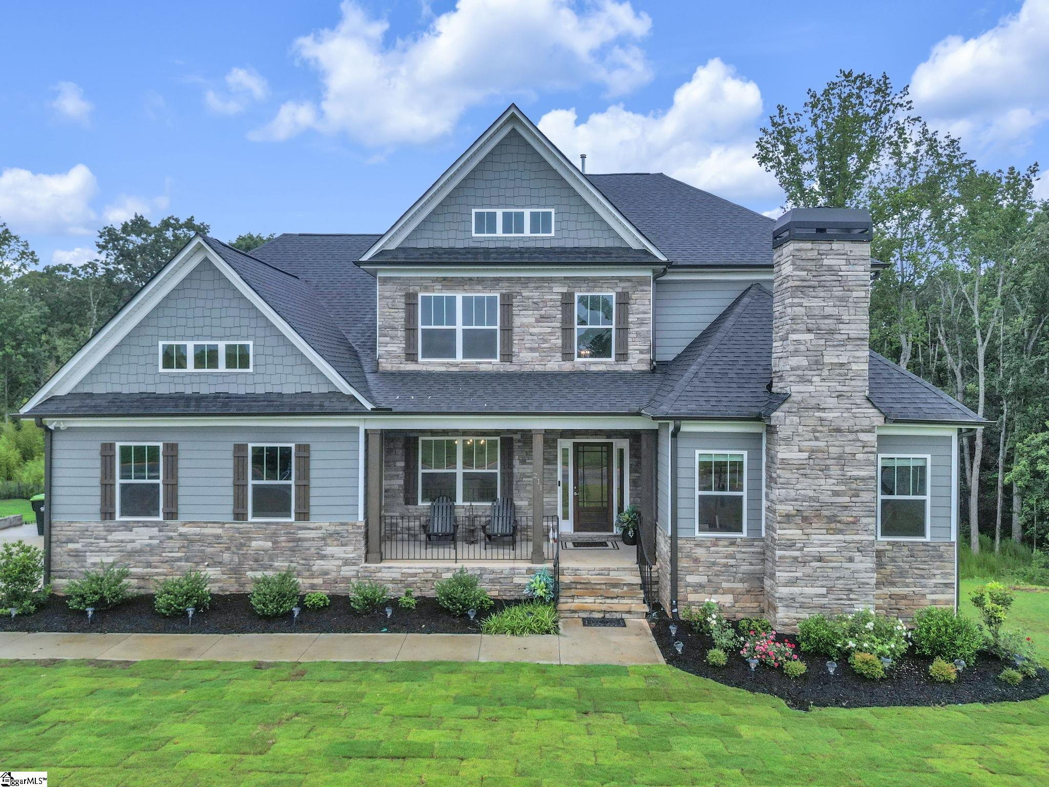 211 Holly Branch Road — photo