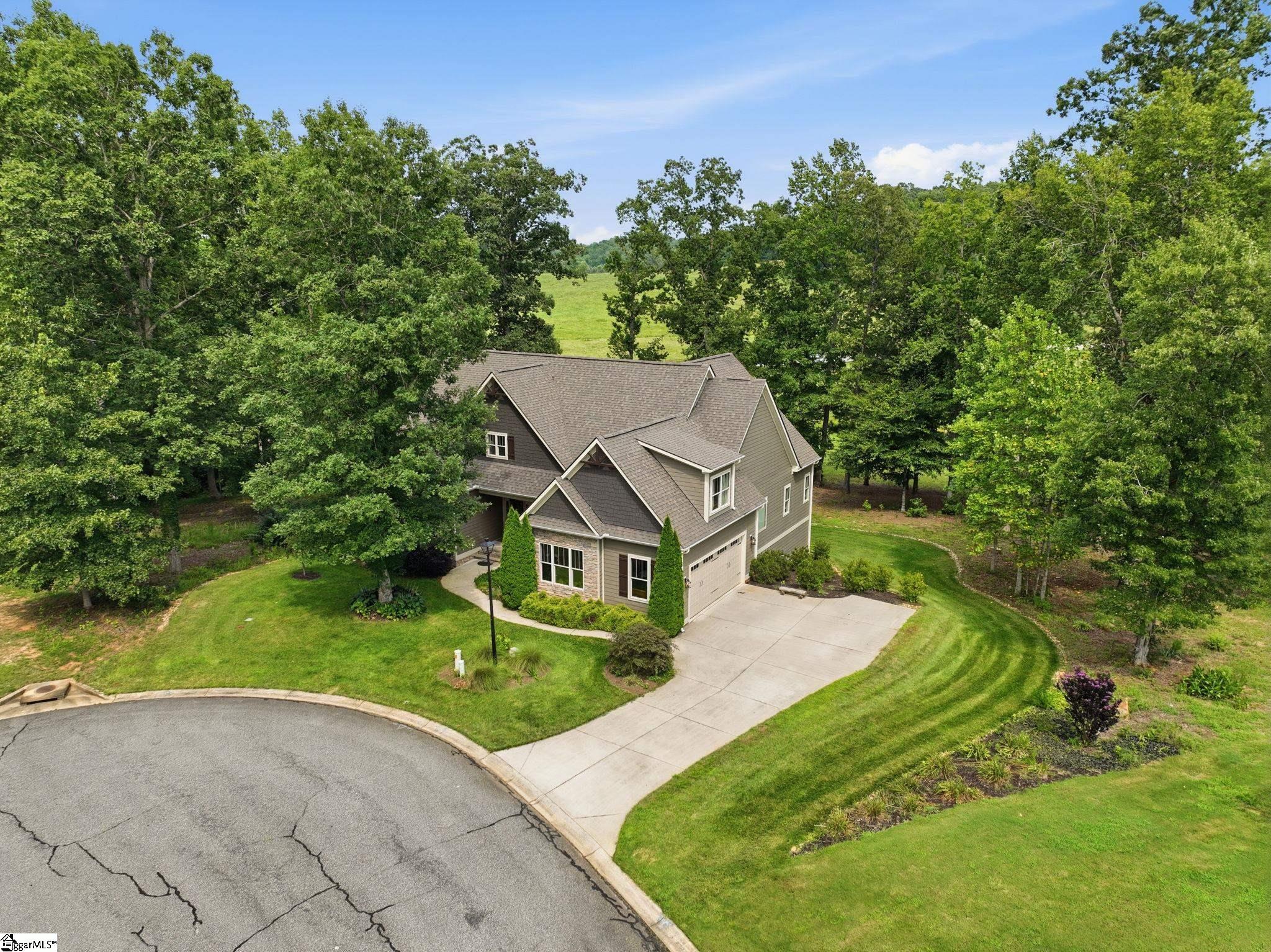 Home in Travelers Rest, SC 29690 — photo 3
