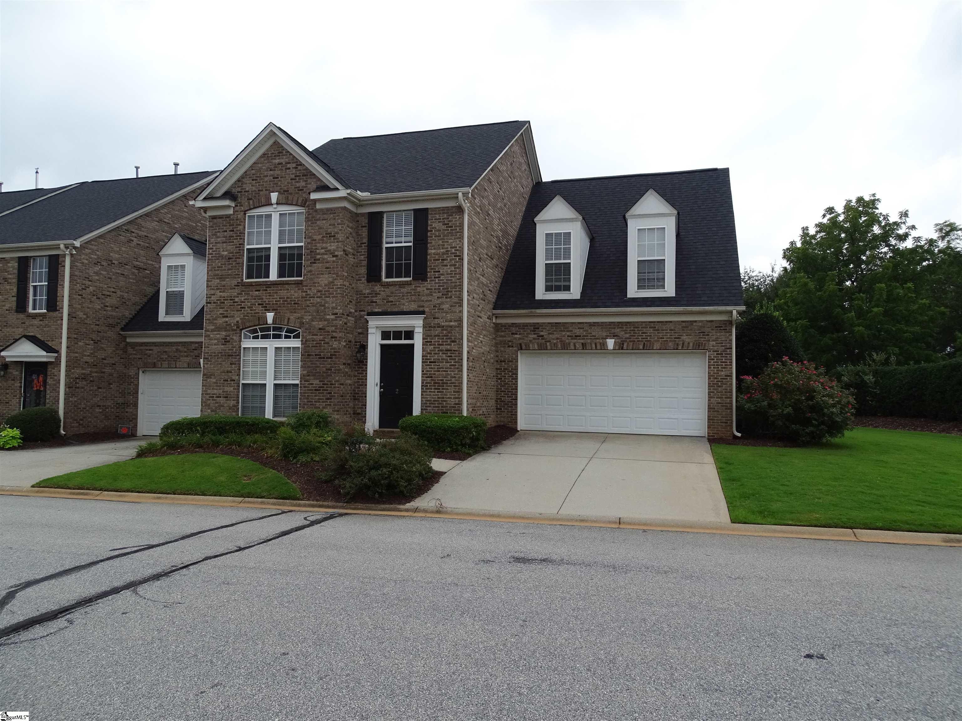 2 Everleigh Court — photo