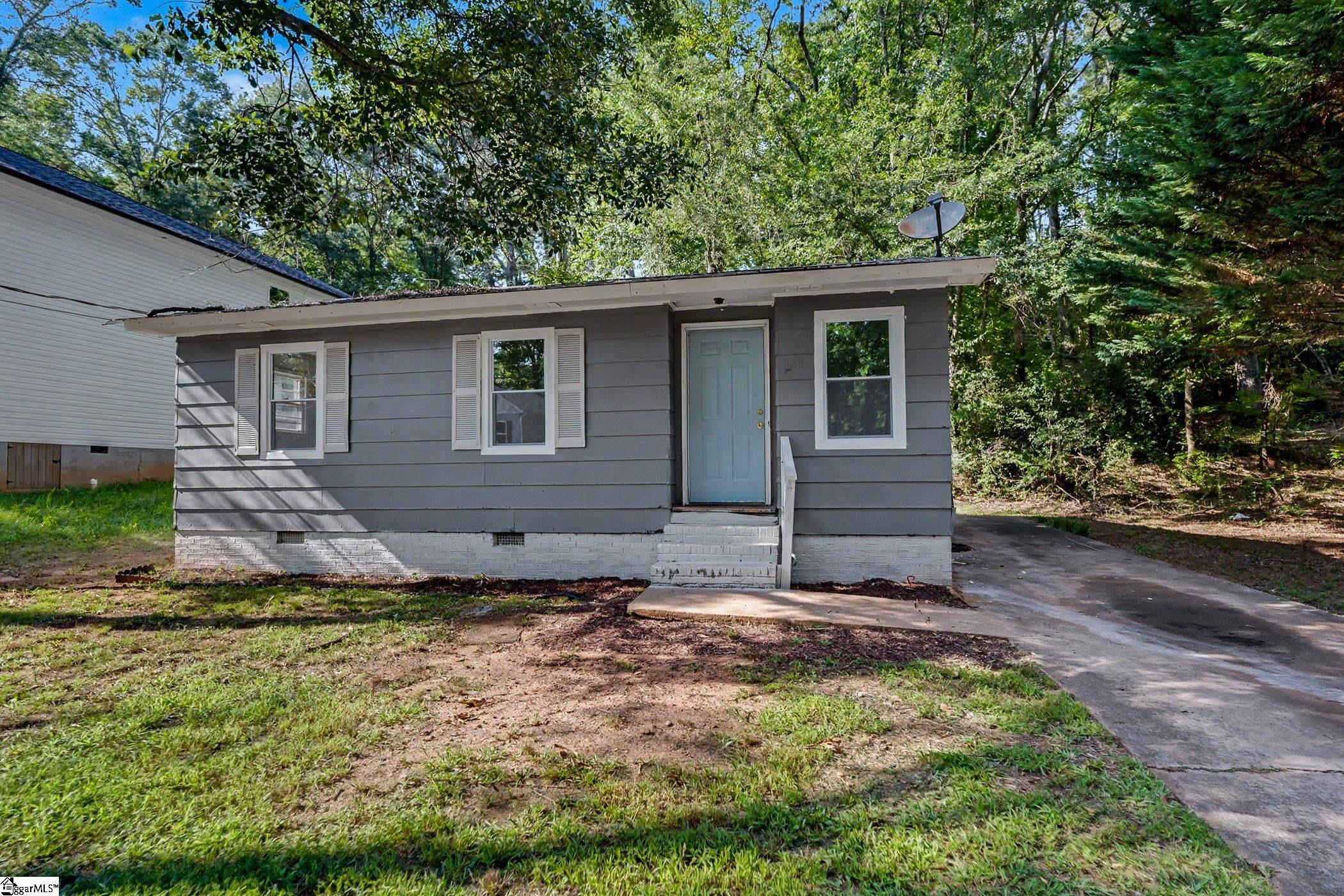 123 Brookmeade Drive — photo