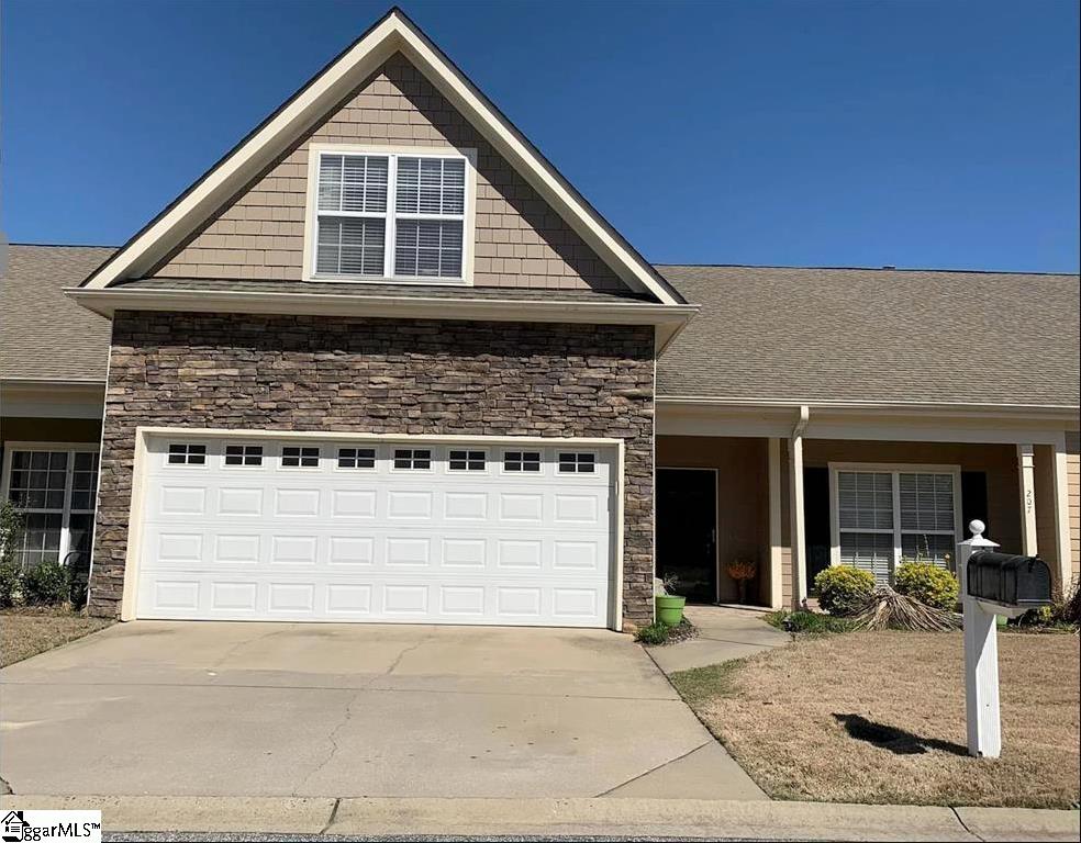 207 Louisville Drive — photo