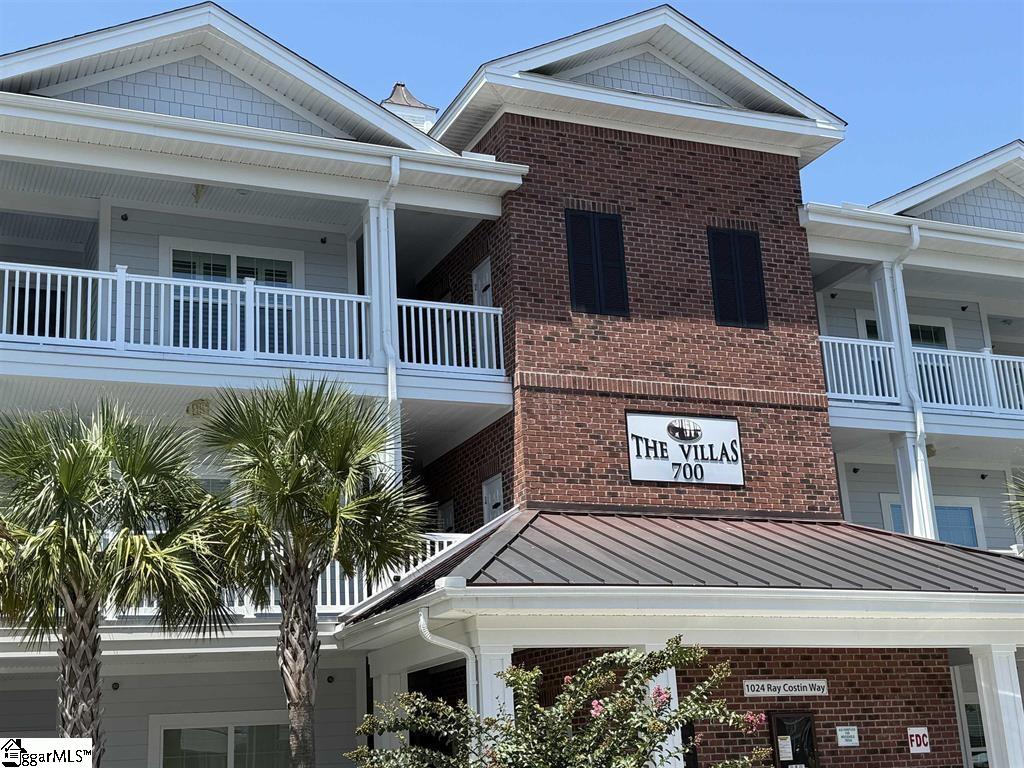 1024 Ray Costin Way #710 — photo