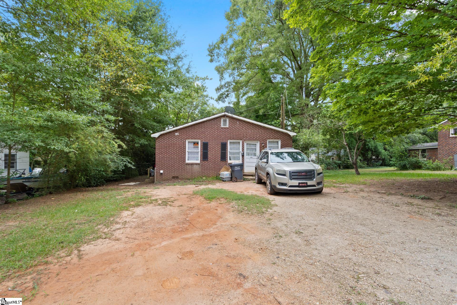 305 Southview Drive — photo