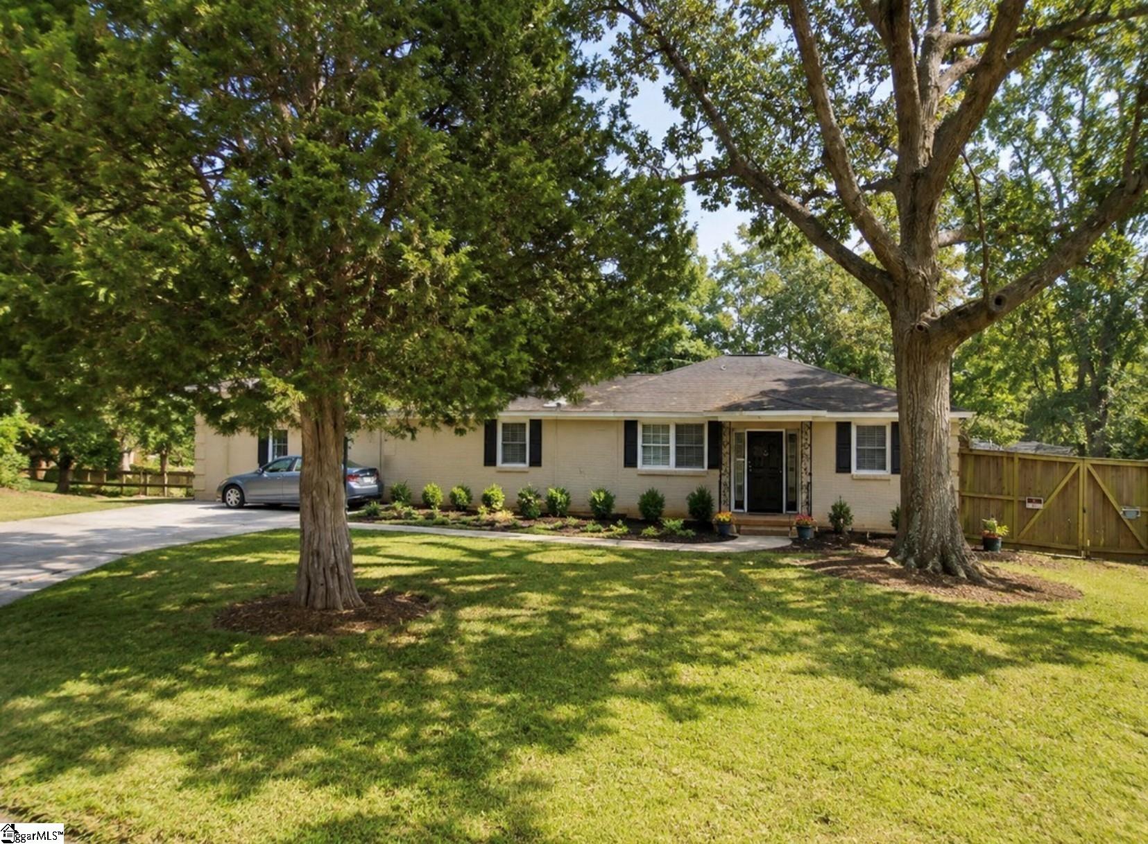 34 Ridgeway Drive — photo