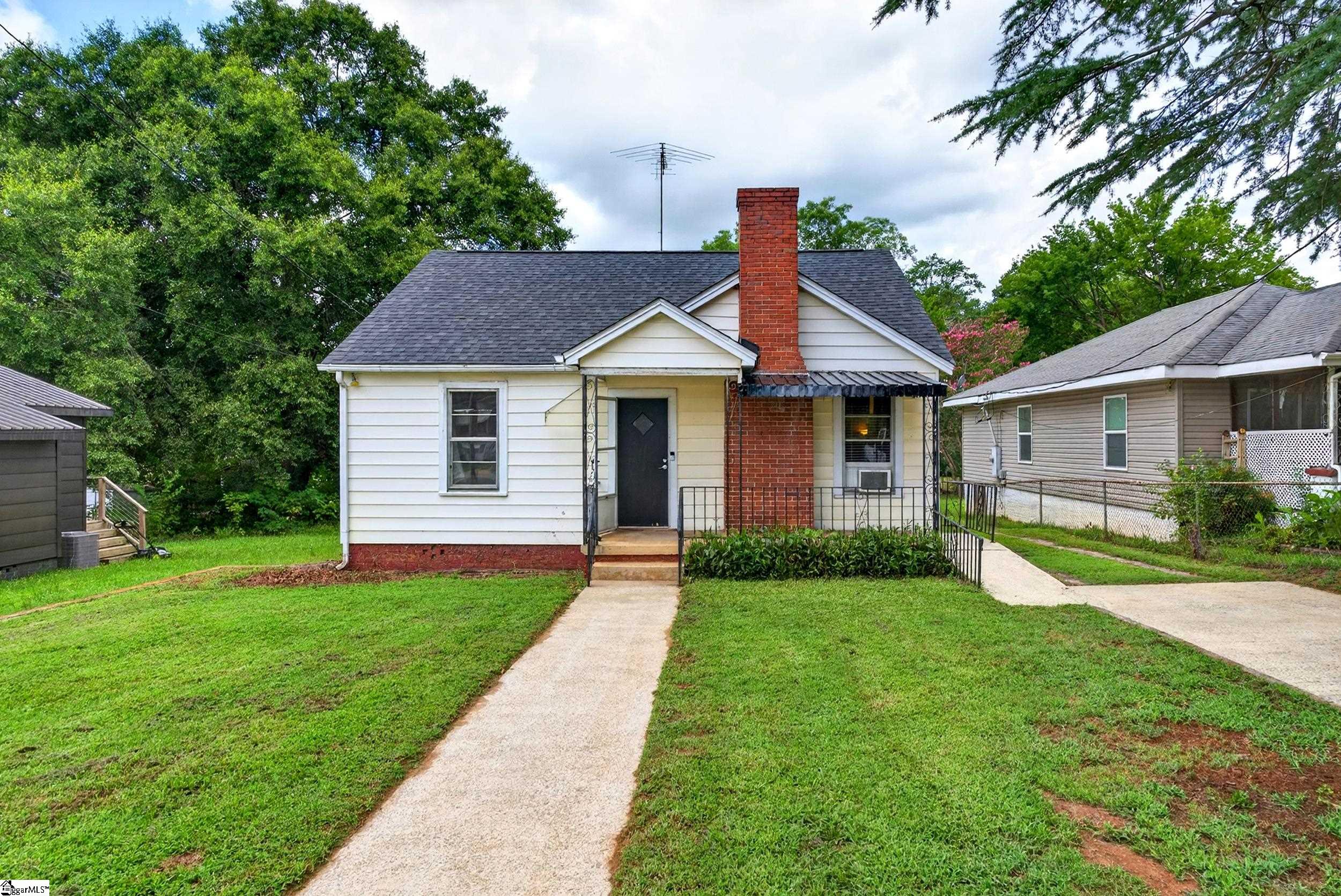 215 Crestone Drive — photo