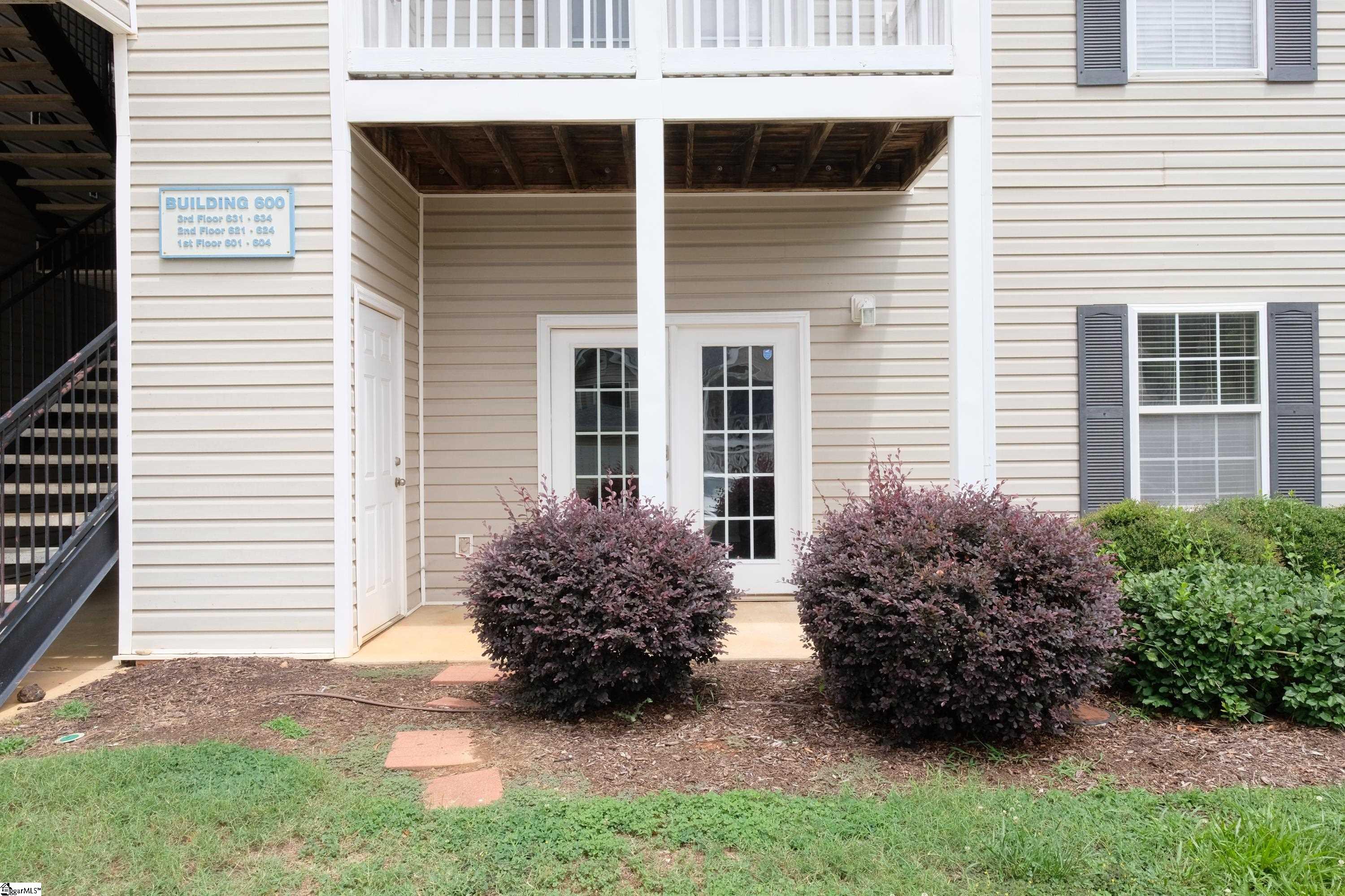 602 Mckenna Circle — photo