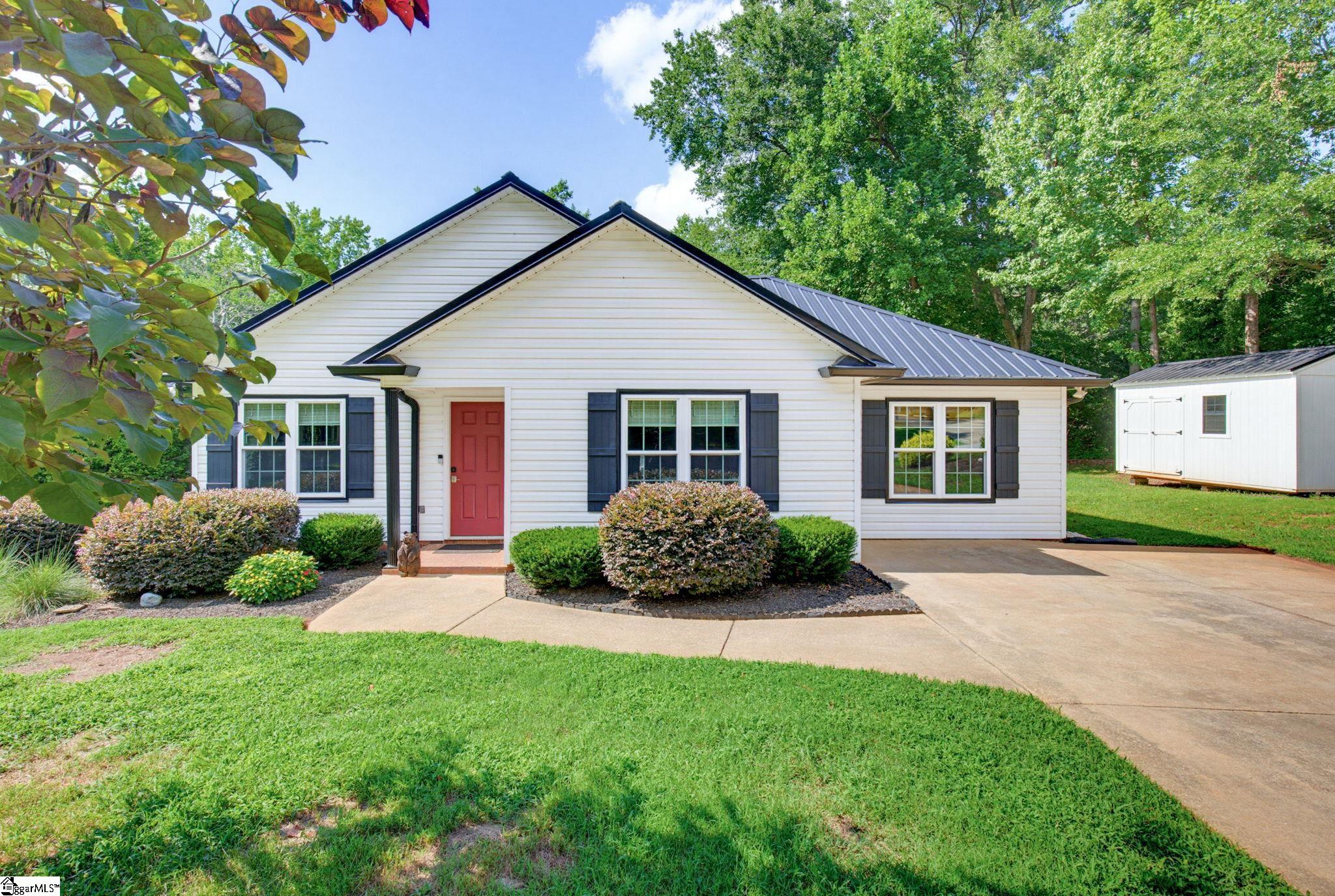 101 Valleydale Court — photo