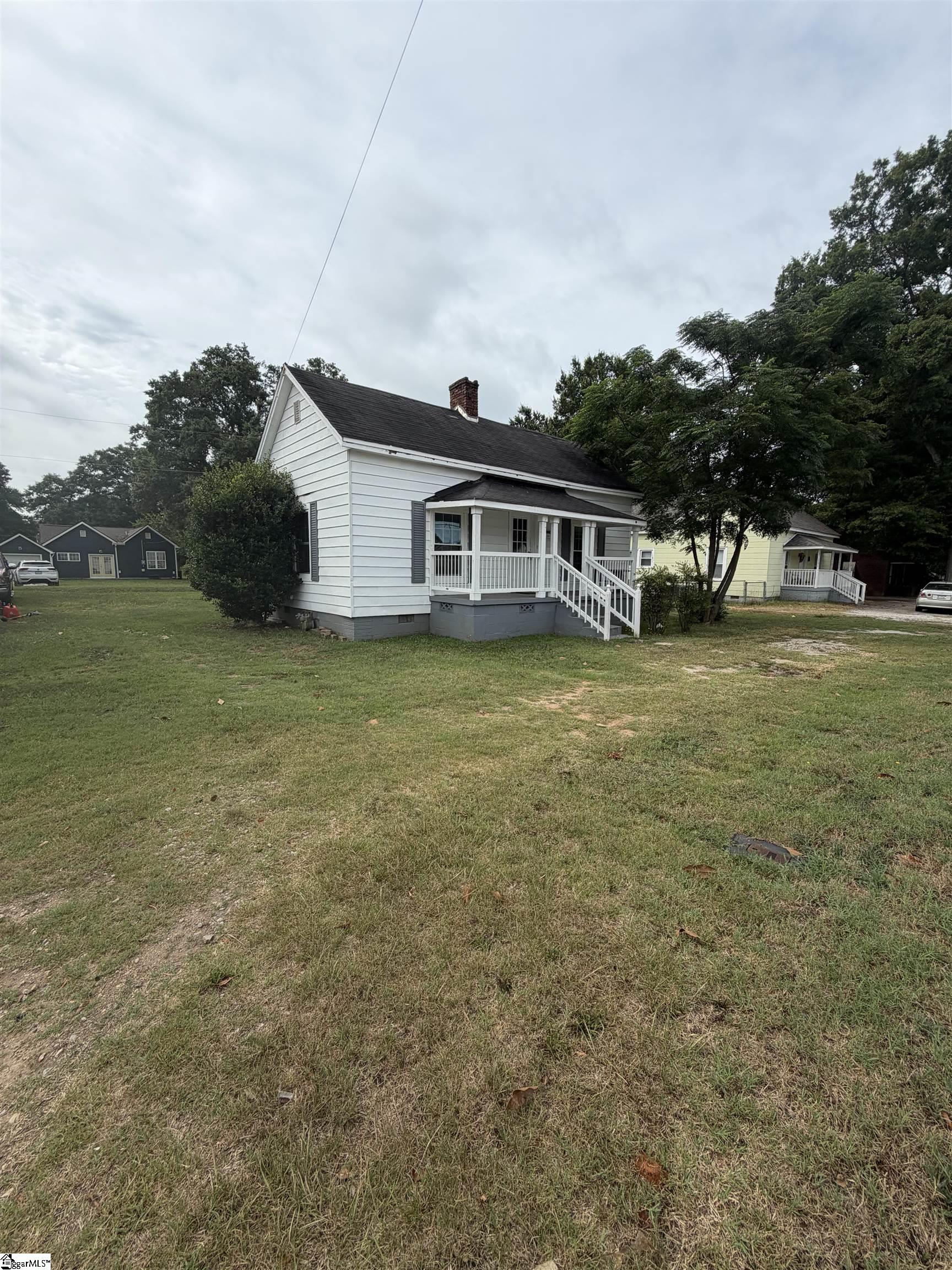 500 Lucas Avenue — photo