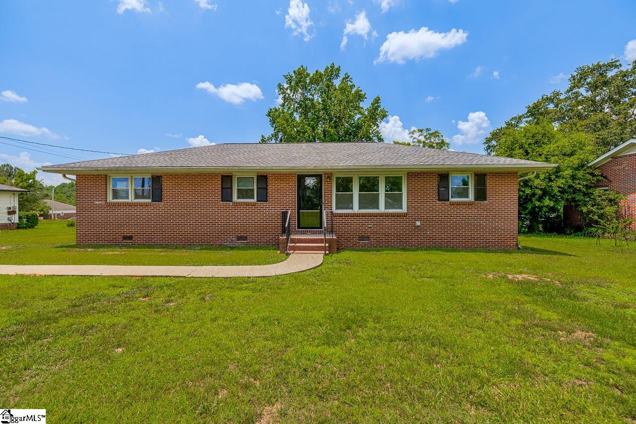 400 Mcabee Road — photo