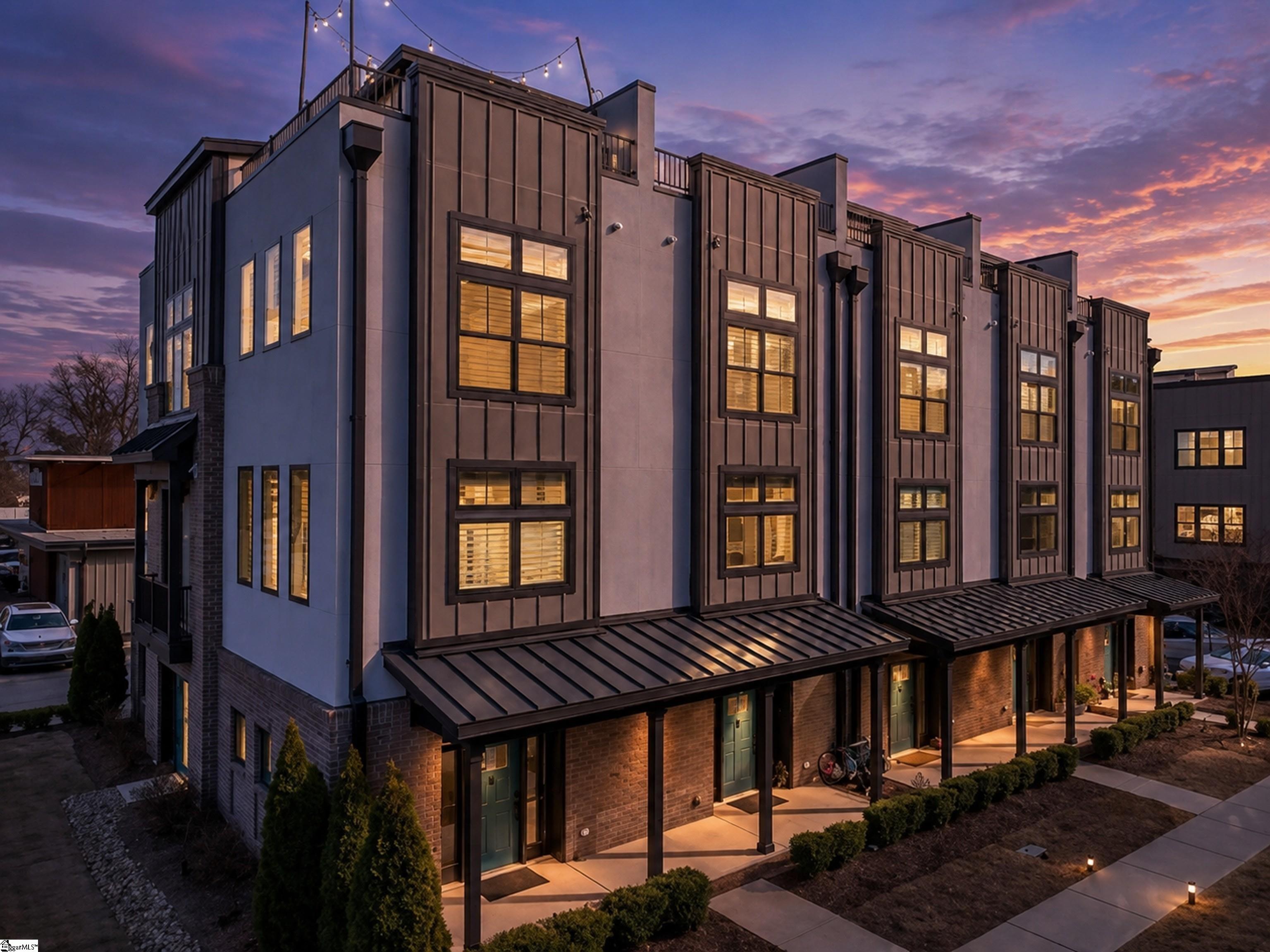 121 W Stone Avenue #7 — photo