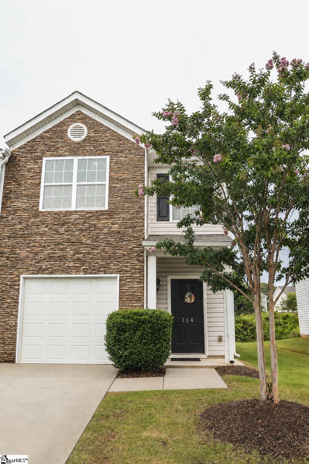 114 Northridge Court — photo